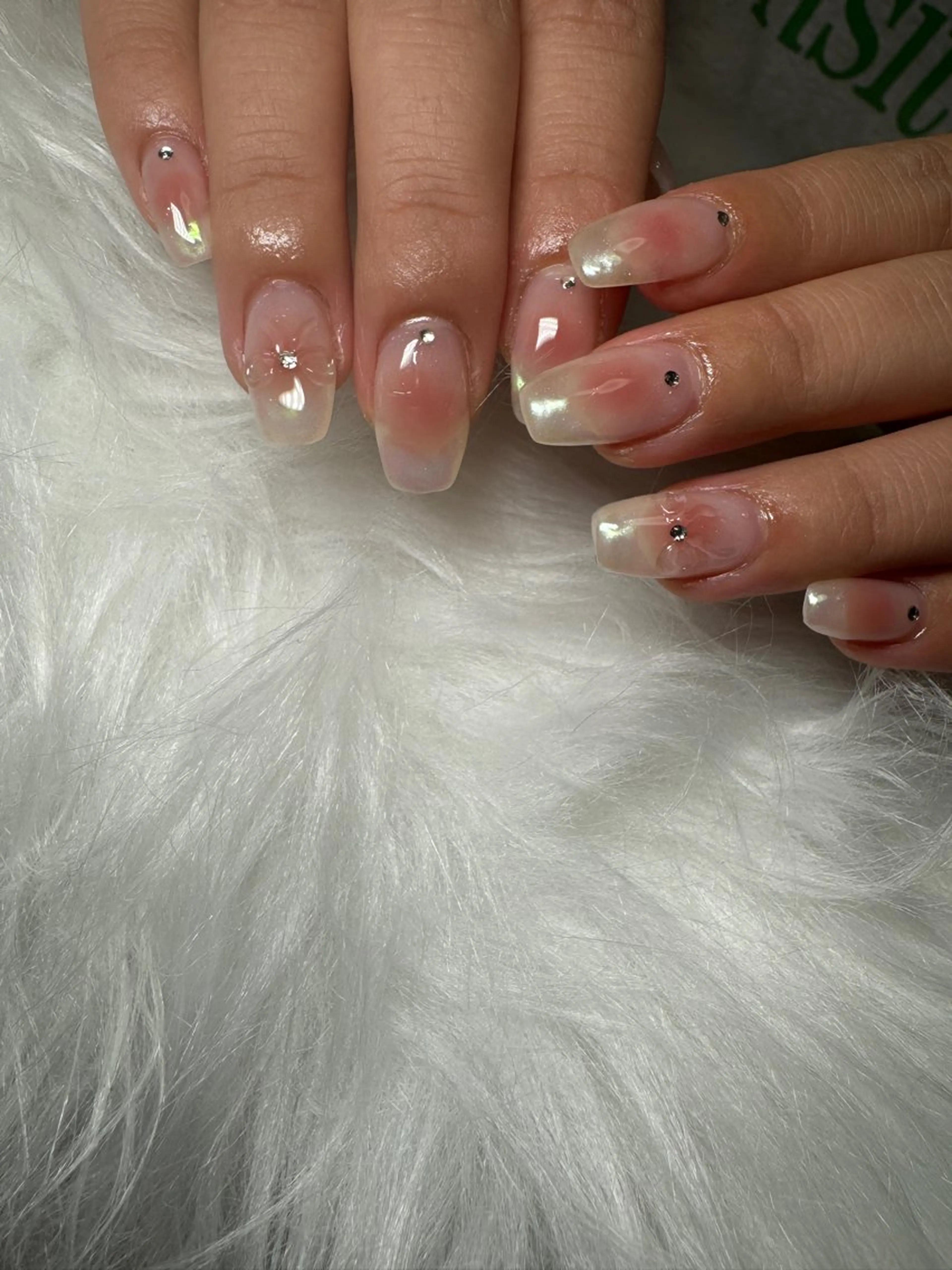 ネイル AZU nailのネイルデザイン