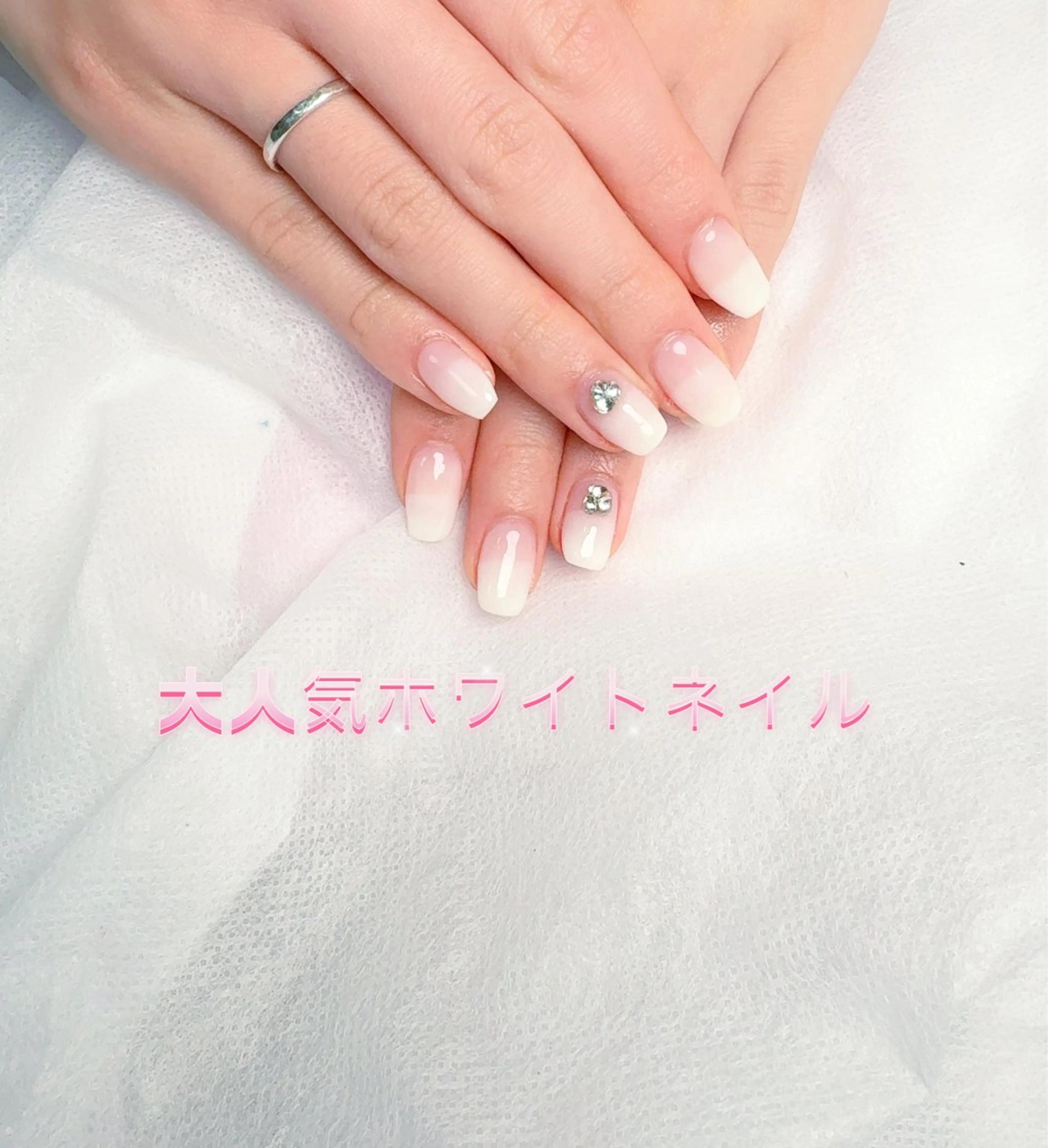 ネイル pink ladyサロン所属・べ にのネイルデザイン