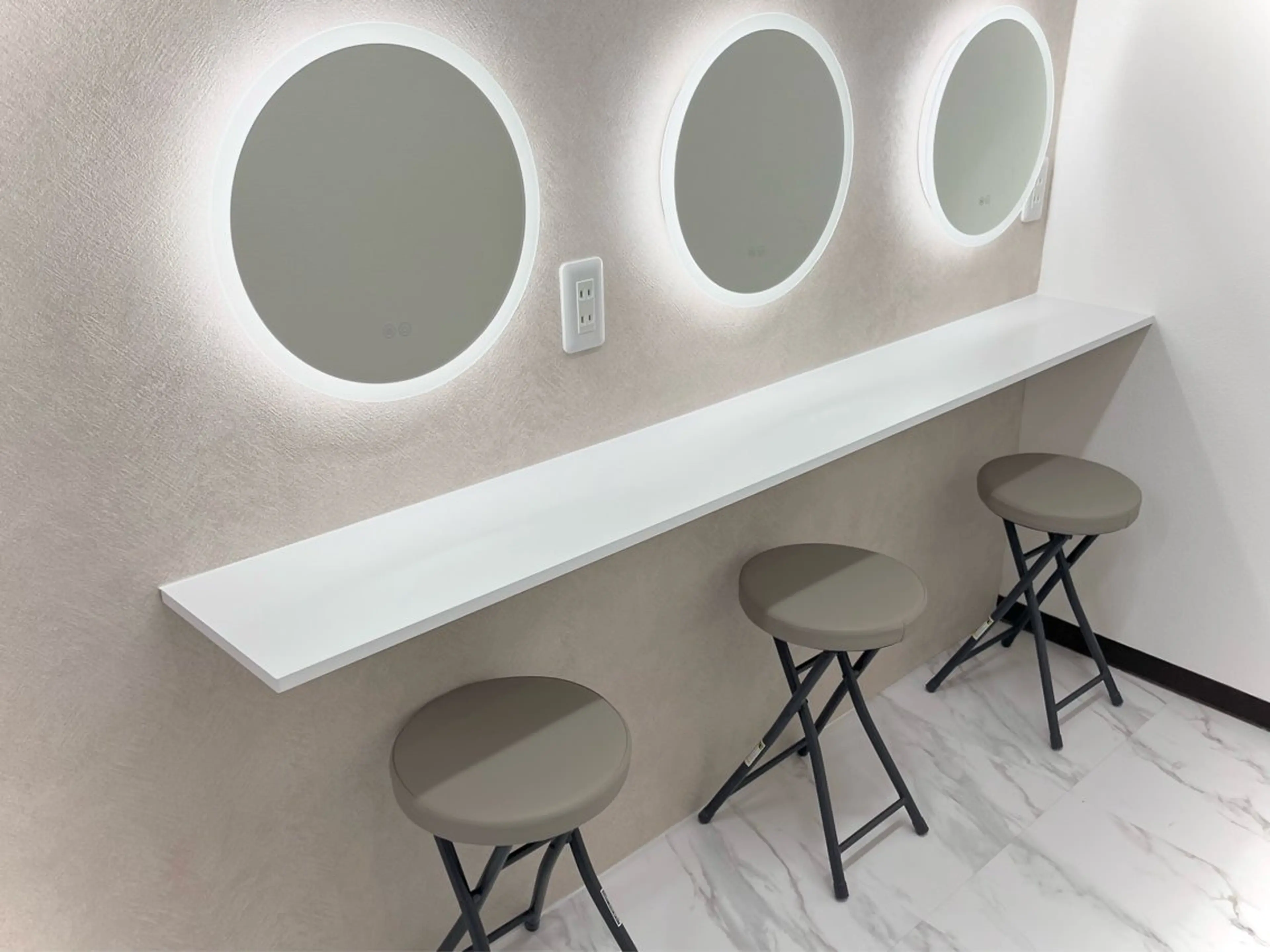 マツエク・マツパ 眉毛アイブロウ&まつ毛パーマiena渋谷/パリジェンヌ/眉毛まつげパーマ/眉毛アイブロウ所属・iena池袋 【練習モデル募集】の眉毛・アイブロウイメージ