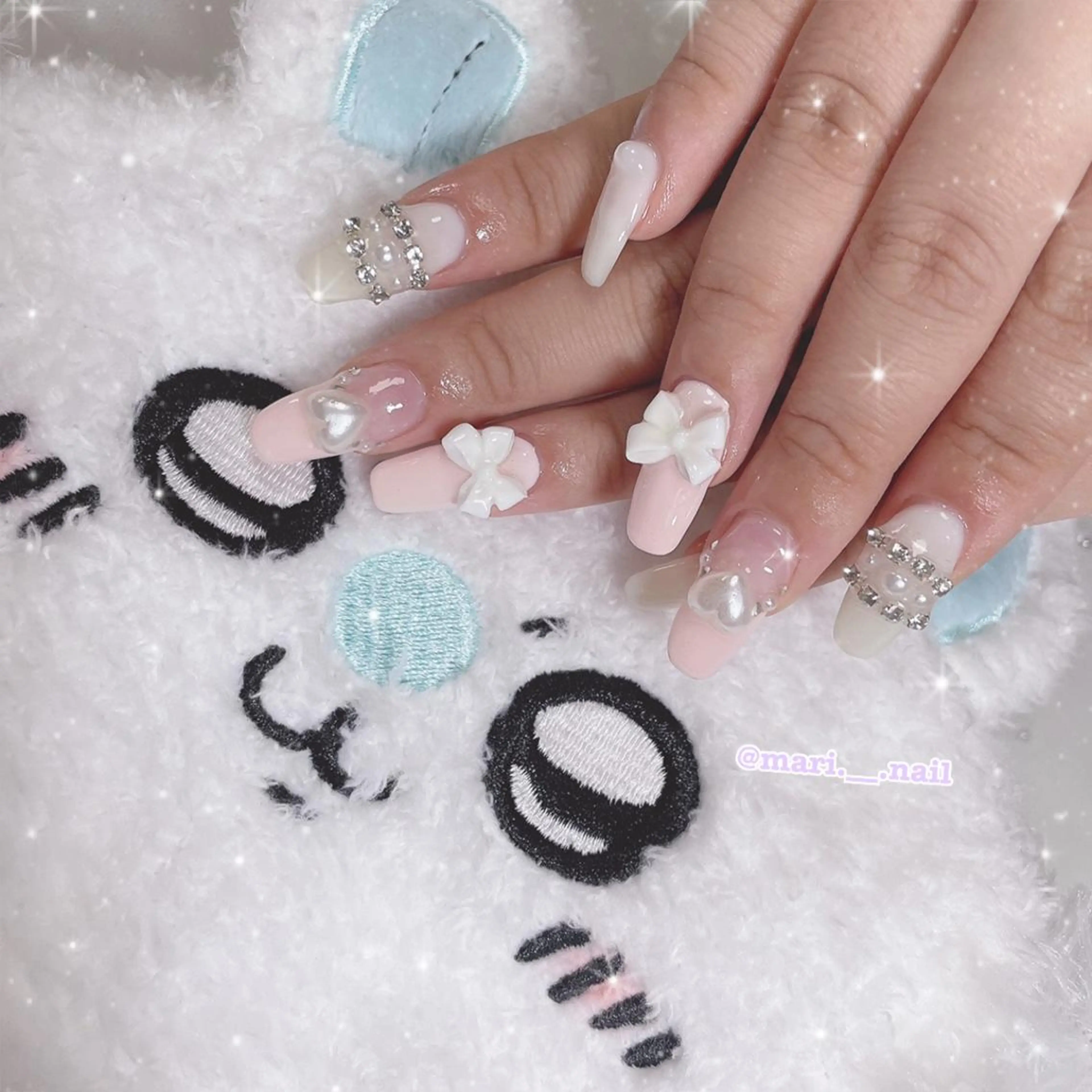 ネイル 🎀 Mayu 🎀痛ネイルのネイルデザイン