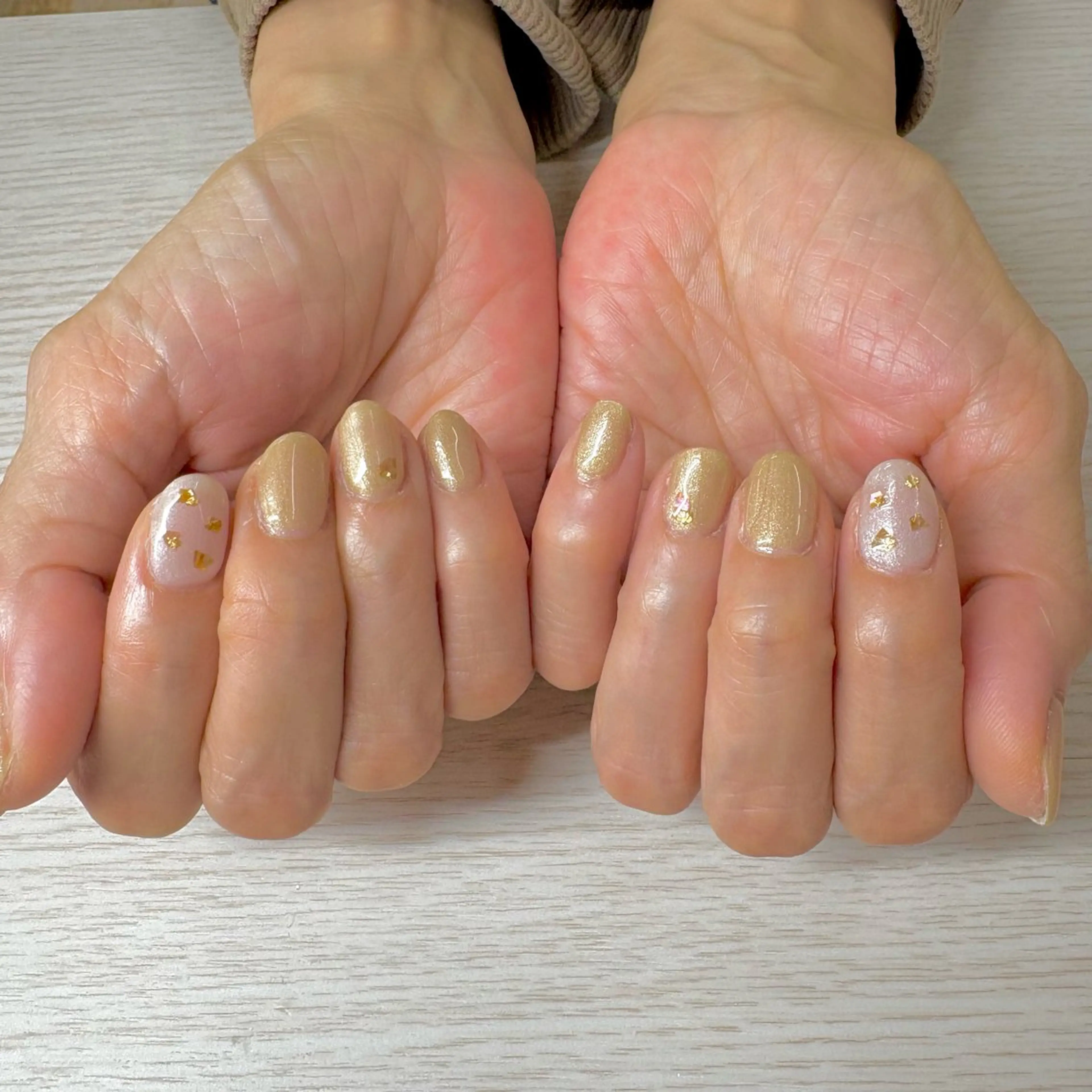 ネイル TRU NAIL大船店所属・TRU かつらのネイルデザイン