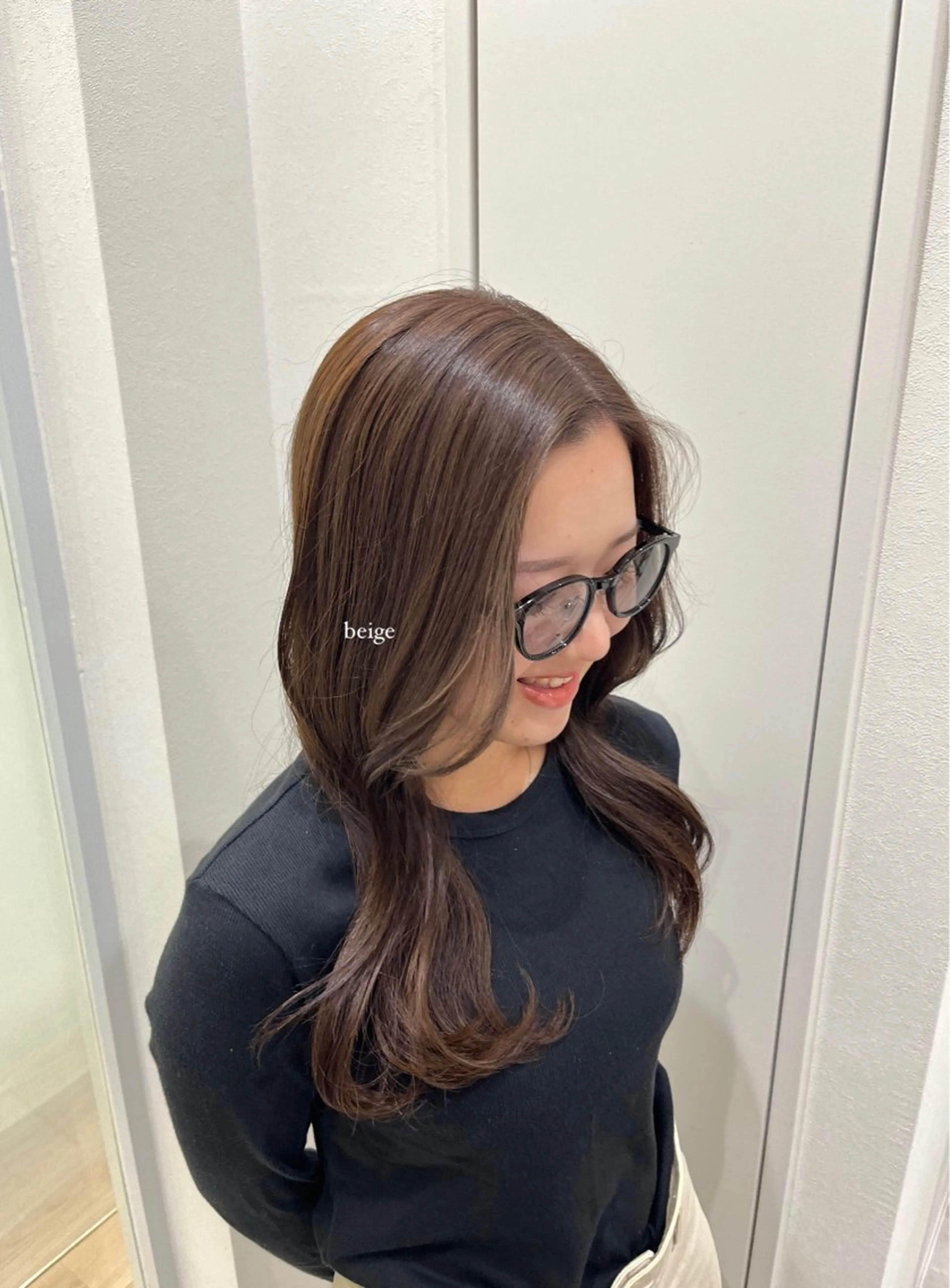 ロング カラー 大野 桃果のヘアスタイル