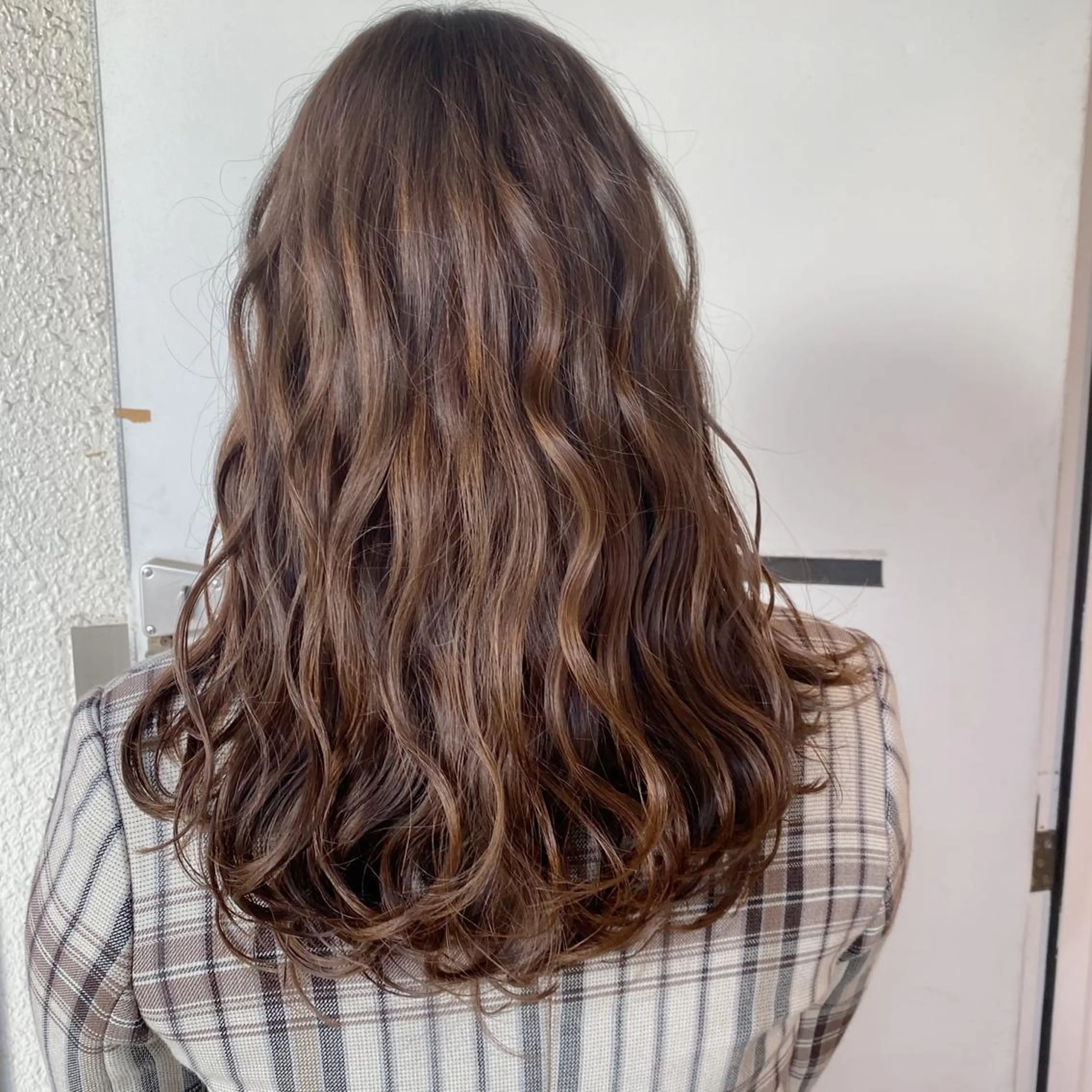 セミロング カラー パーマ ヘアアレンジ メンズ 🍀髪質改善 ケアカラーrootsのヘアスタイル