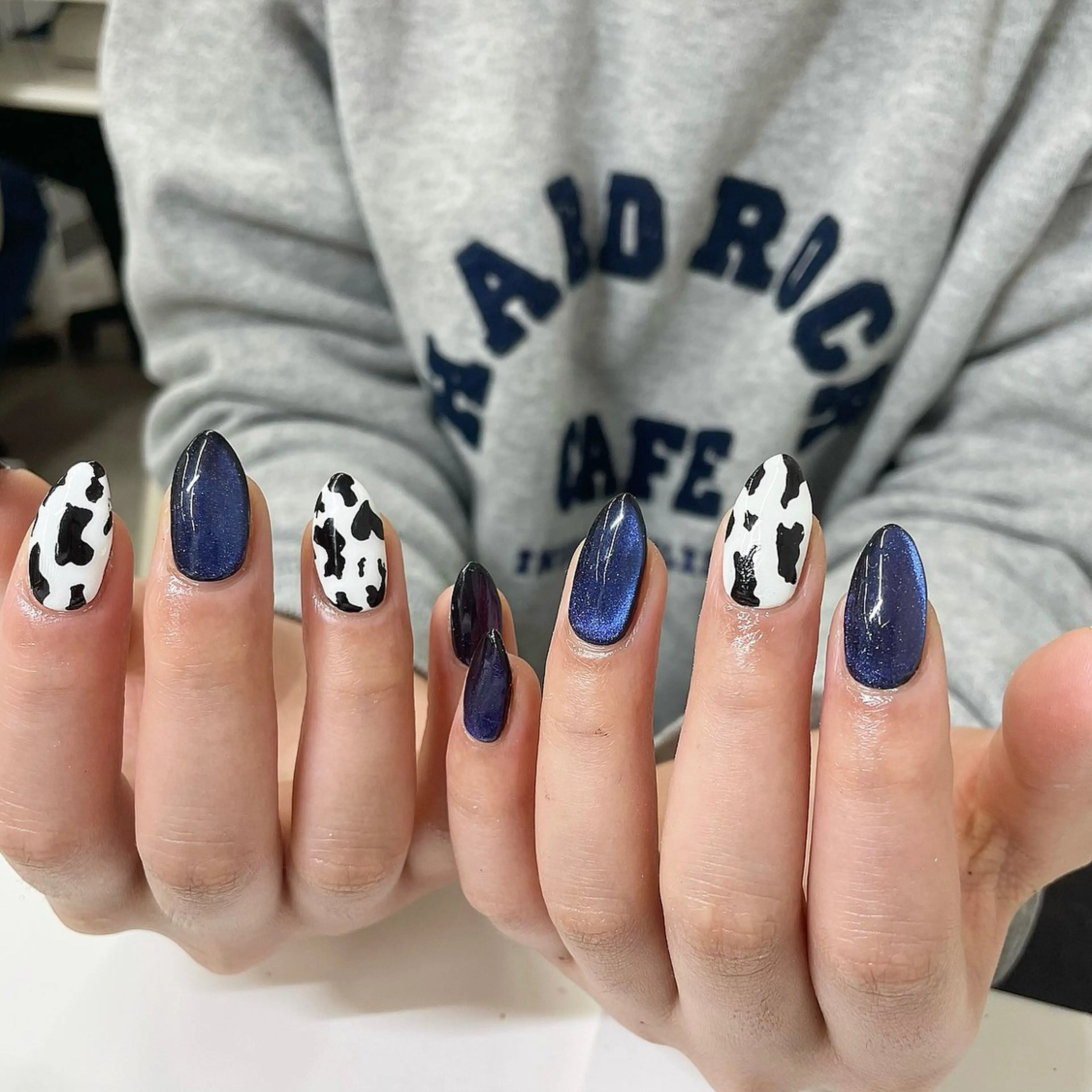 ネイル マグネットネイル ハンドネイル Bianca川越西口 KITAZAKI🫧のネイルデザイン