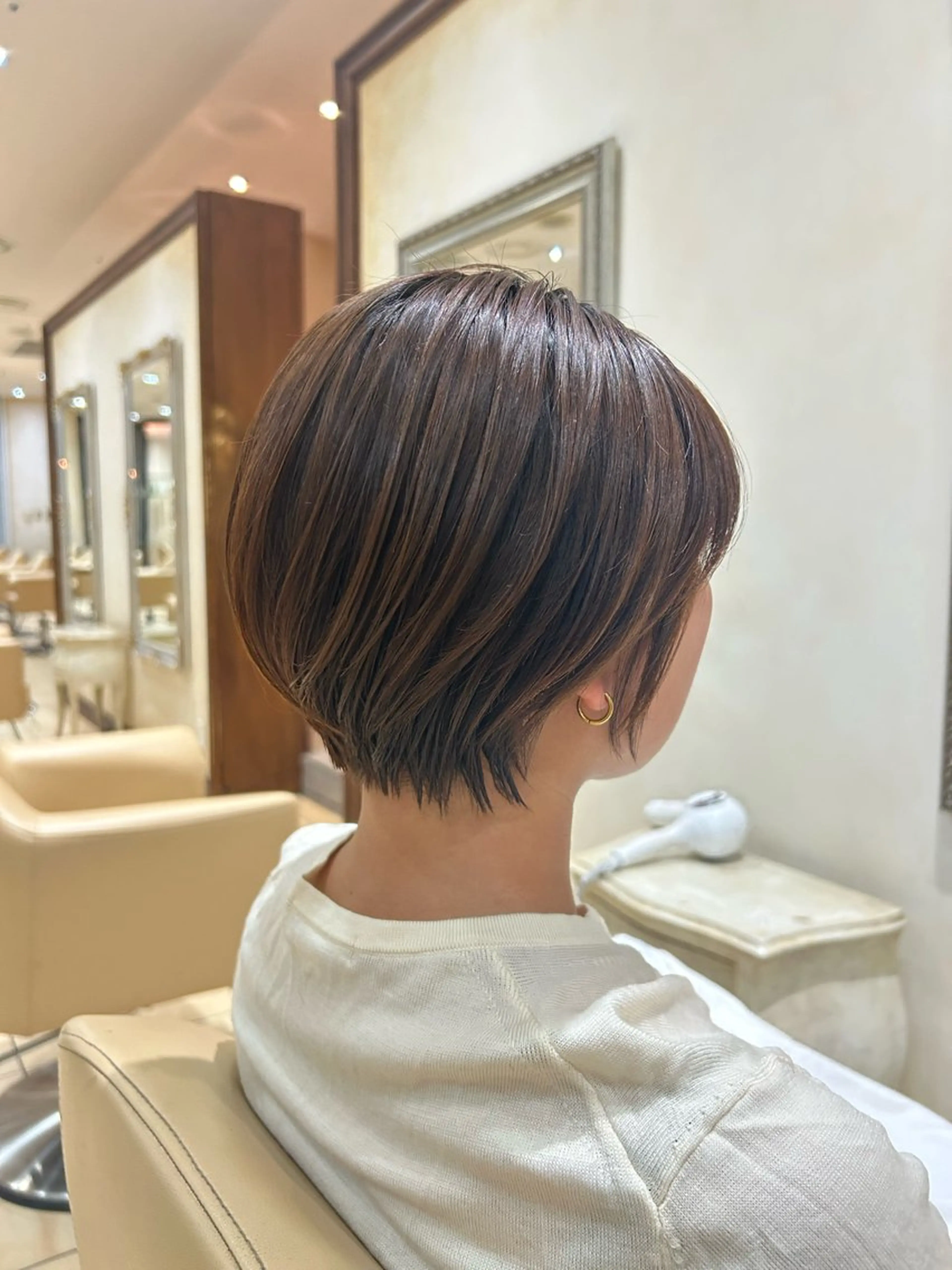 ショート レイヤーカット 🪡ｷﾀﾊﾗ　ｶﾅのヘアスタイル