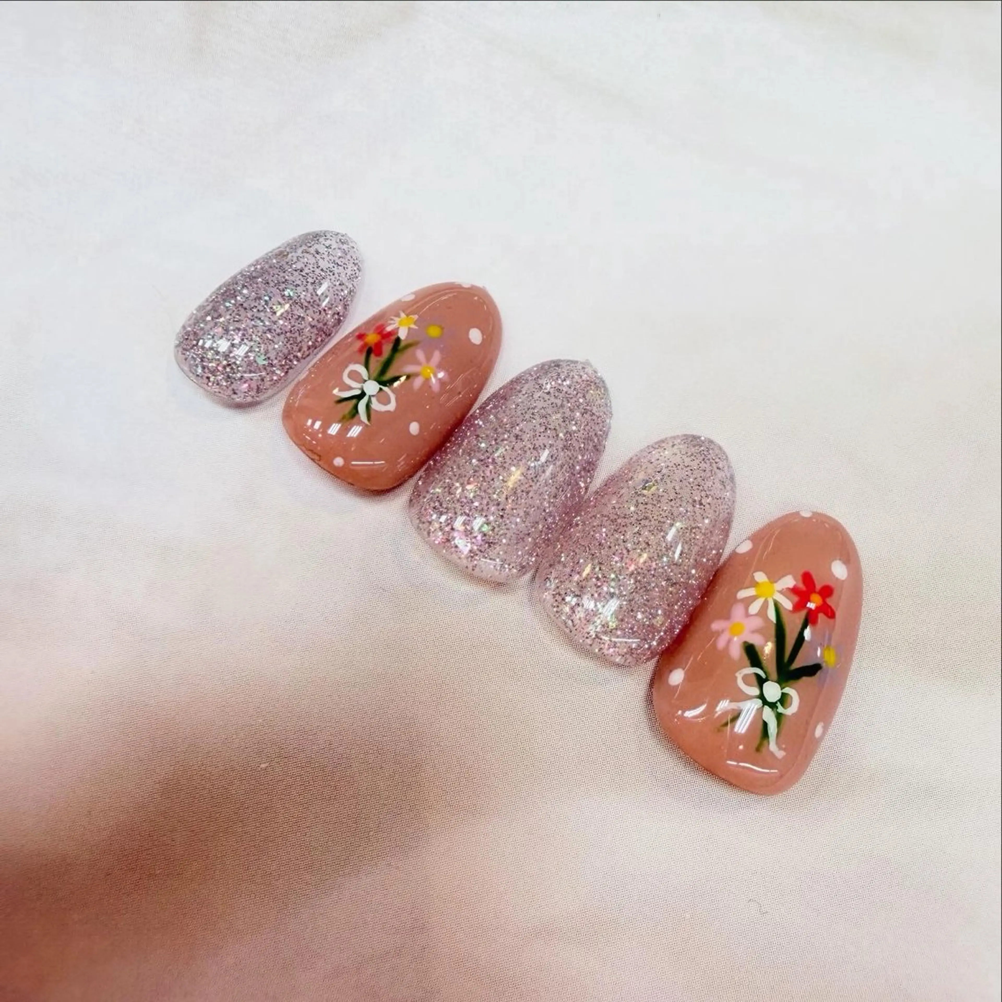 ネイル 重永 夏南のネイルデザイン