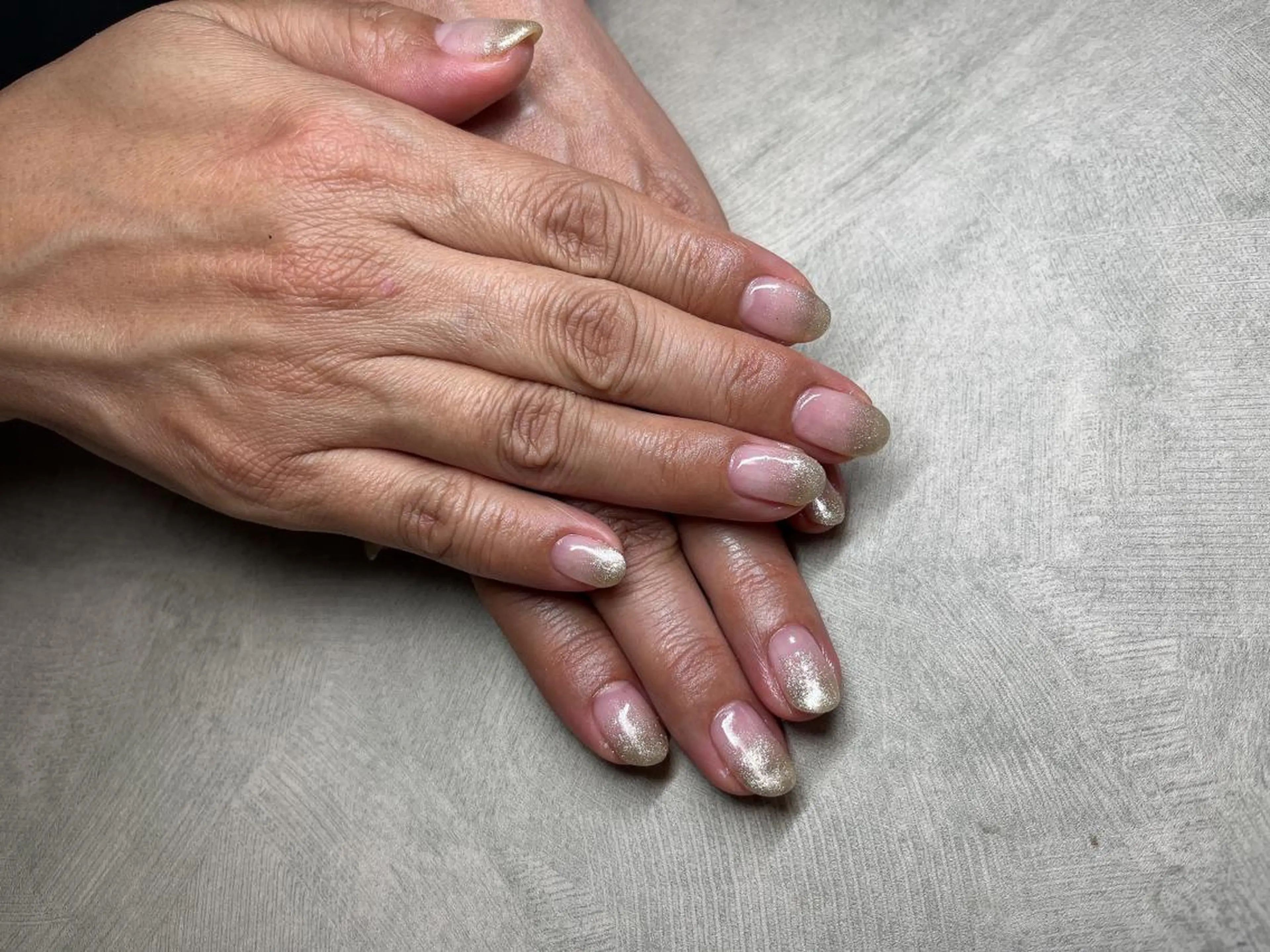 ネイル ラメ(グリッター) ラメグラデーション ハンドネイル MIKA ♡のネイルデザイン