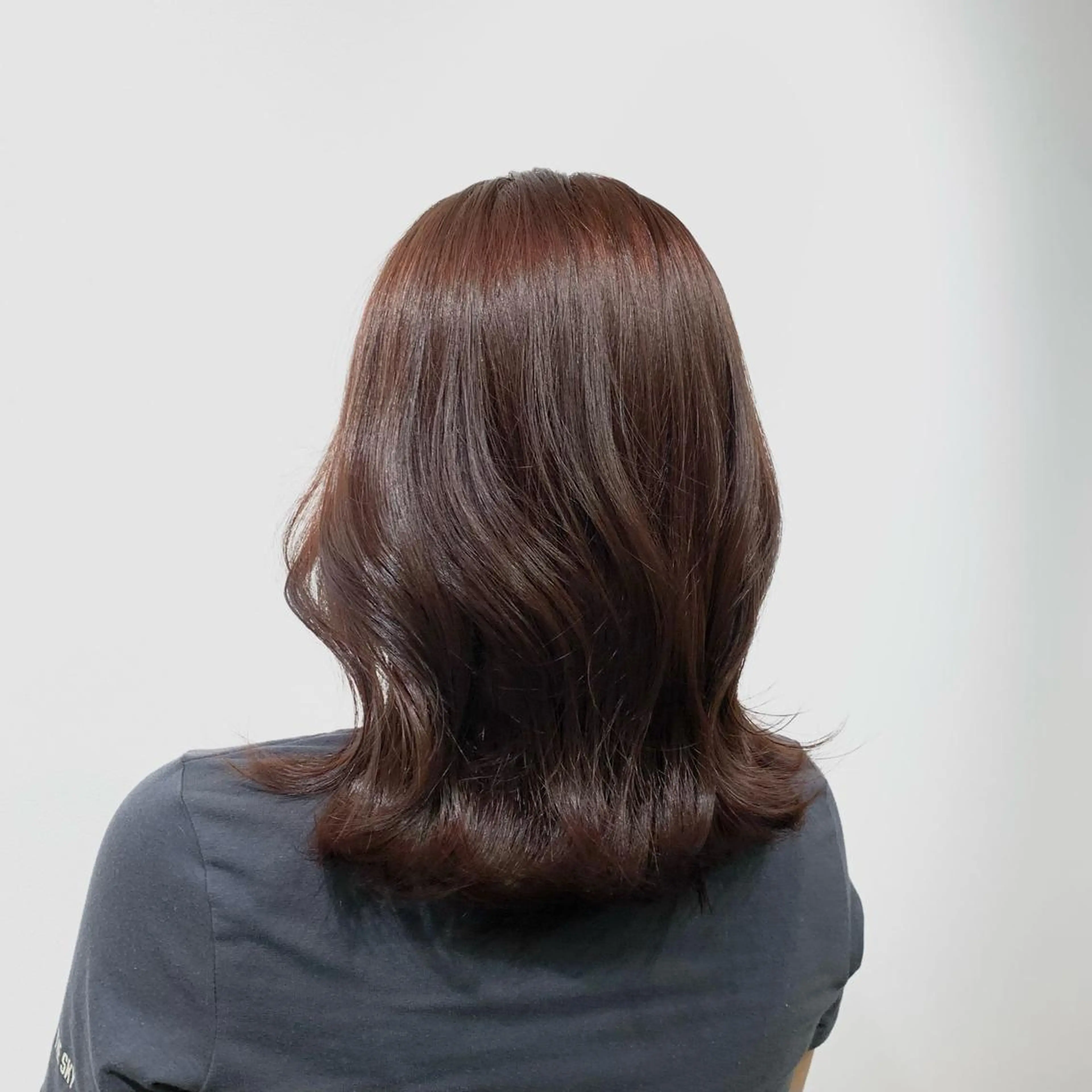 ミディアム カラー ヘアアレンジ キヨミ 韓国レイヤーカットのヘアスタイル