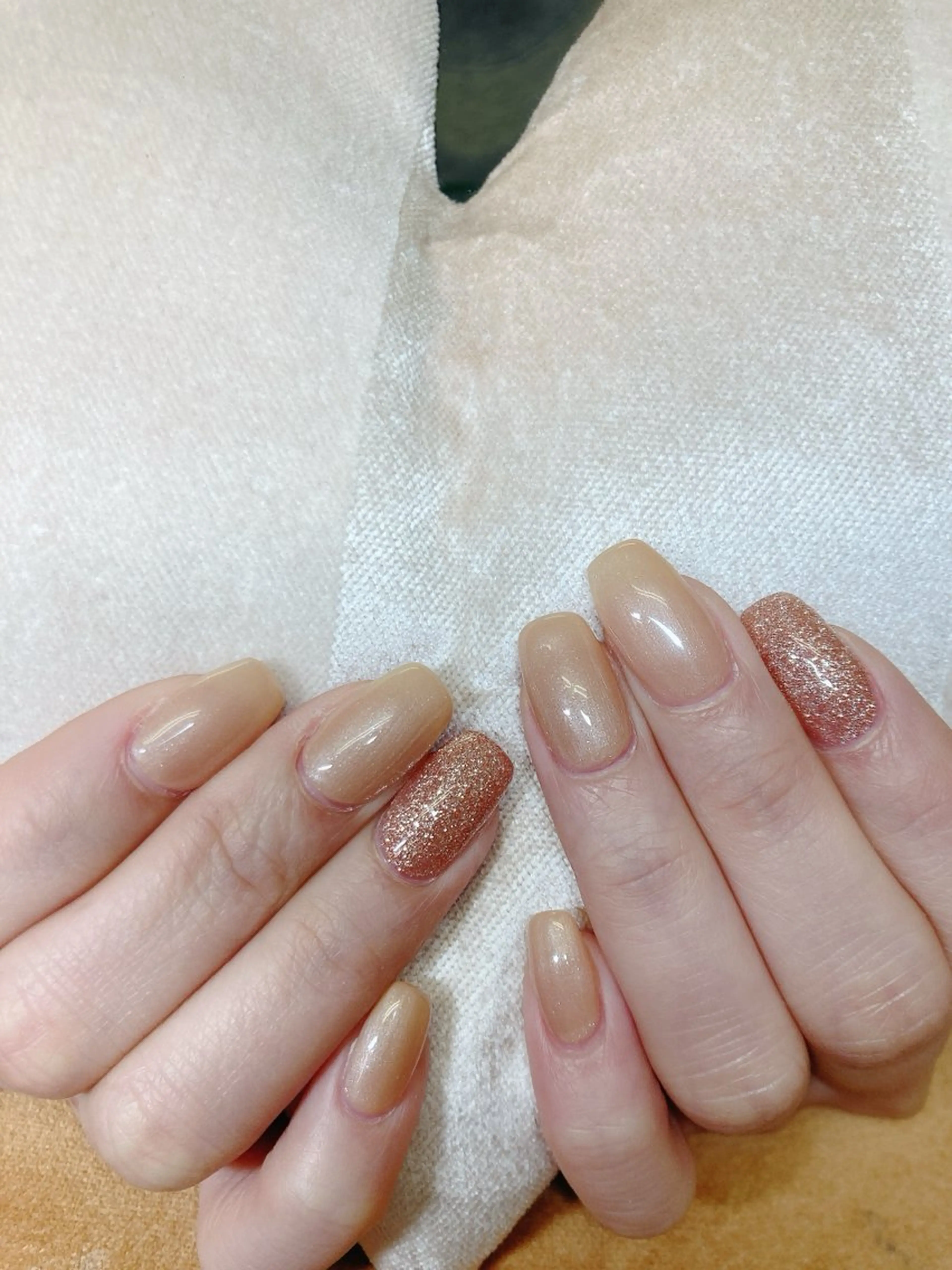 ネイル ECLAT エクラ所属・寺山 千鶴のネイルデザイン