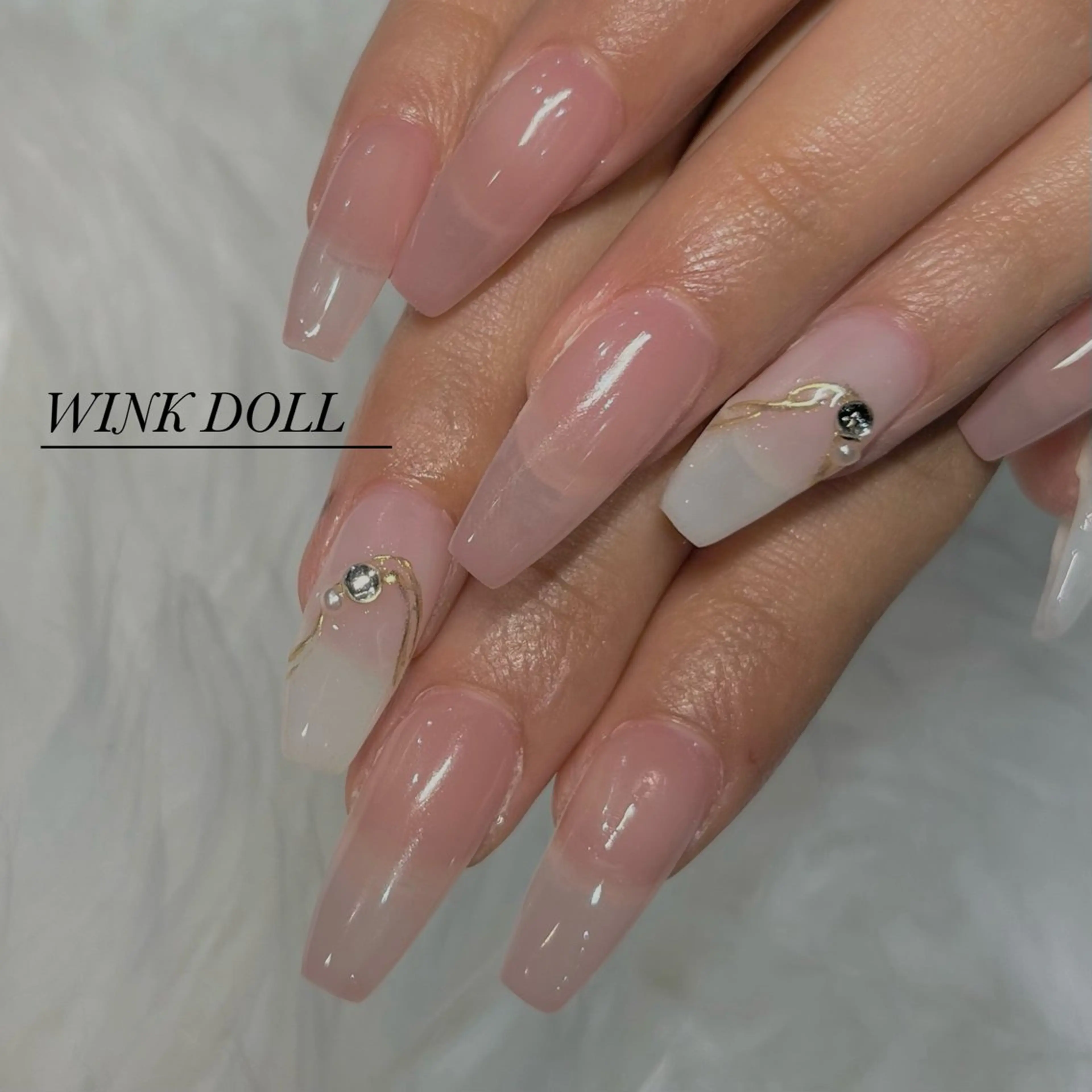 ネイル WINK DOLL 🌹MARIのネイルデザイン