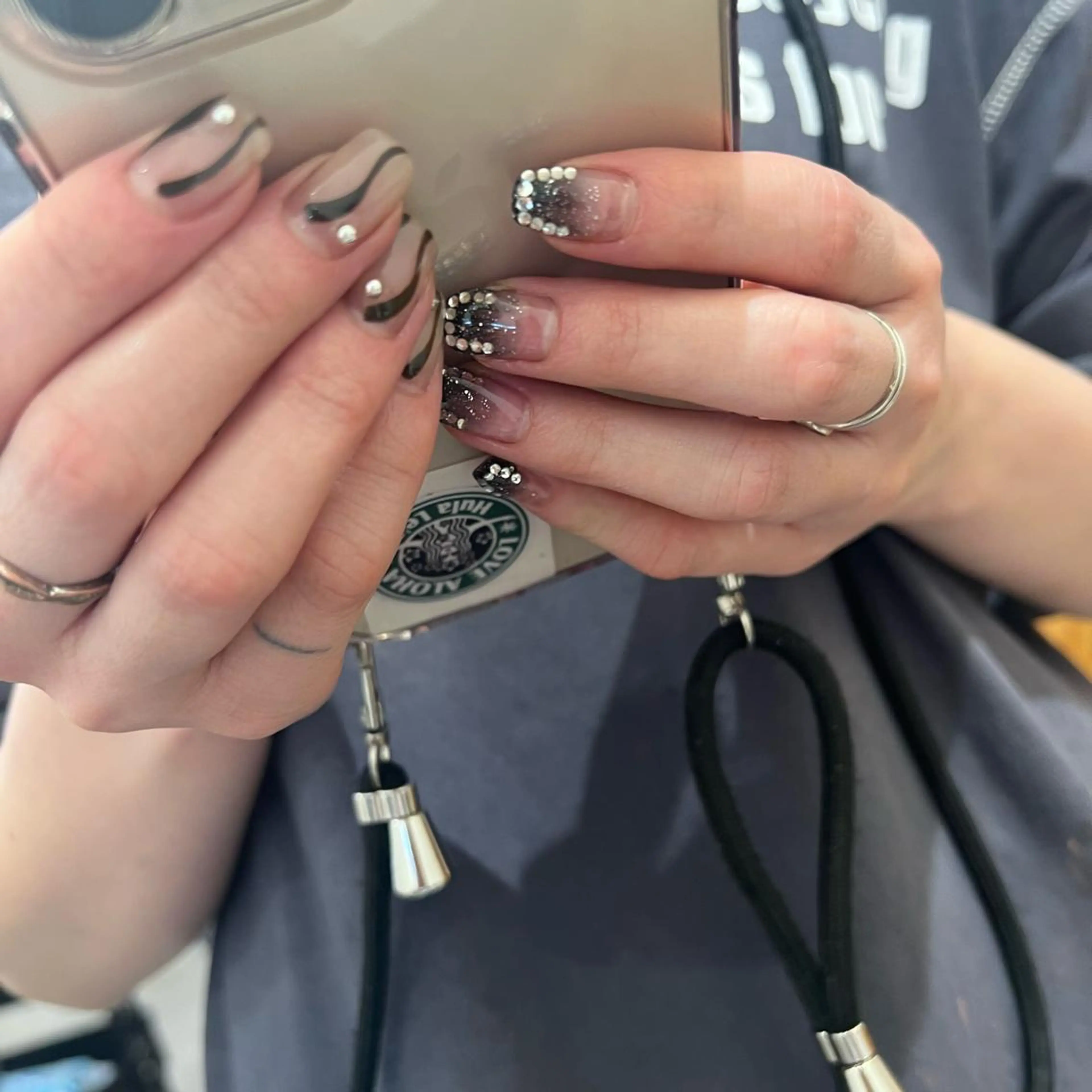 ネイル nailstudio ′ecole所属・nailstudio ′ecoleのネイルデザイン