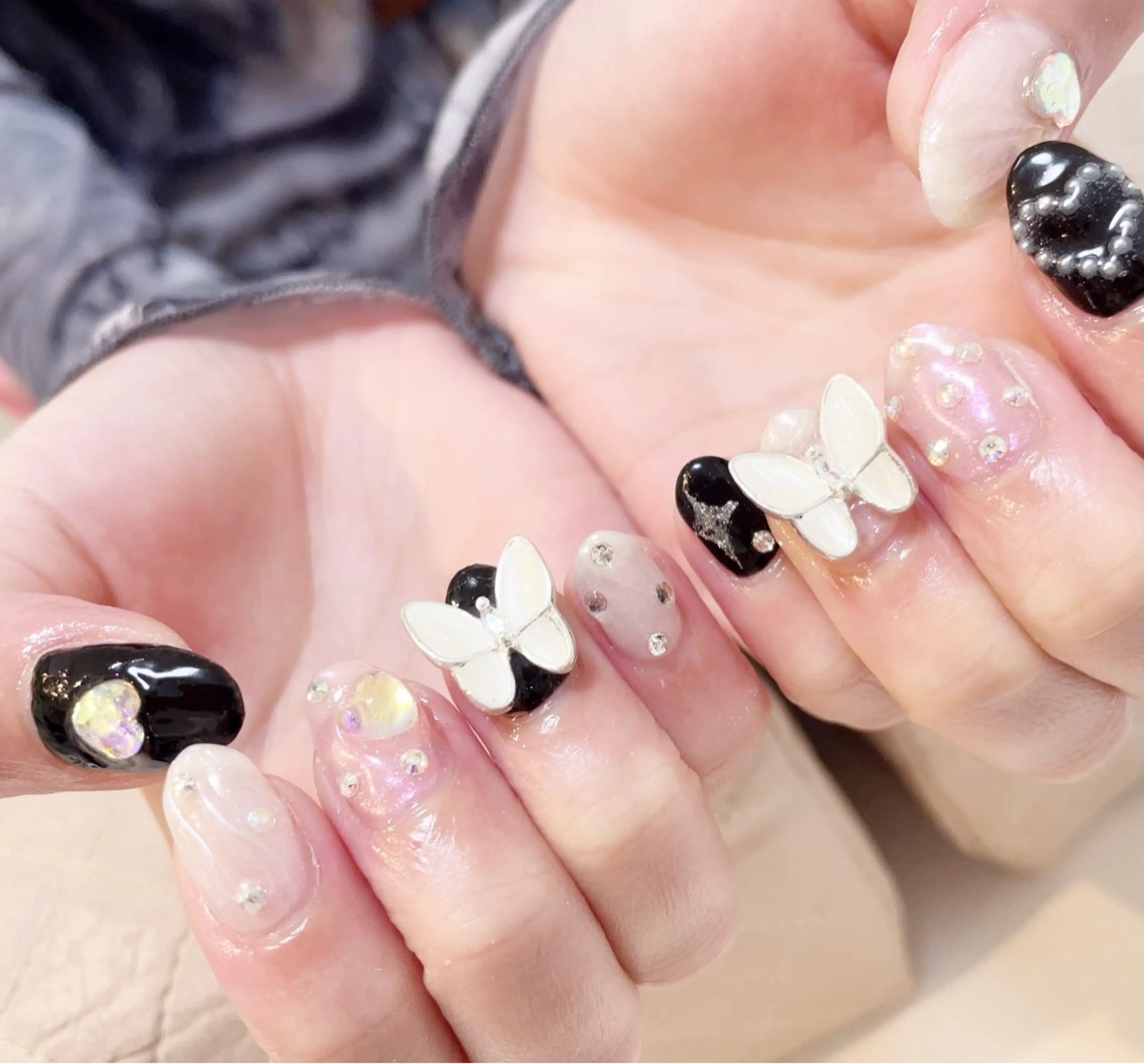 ネイル manis .のネイルデザイン