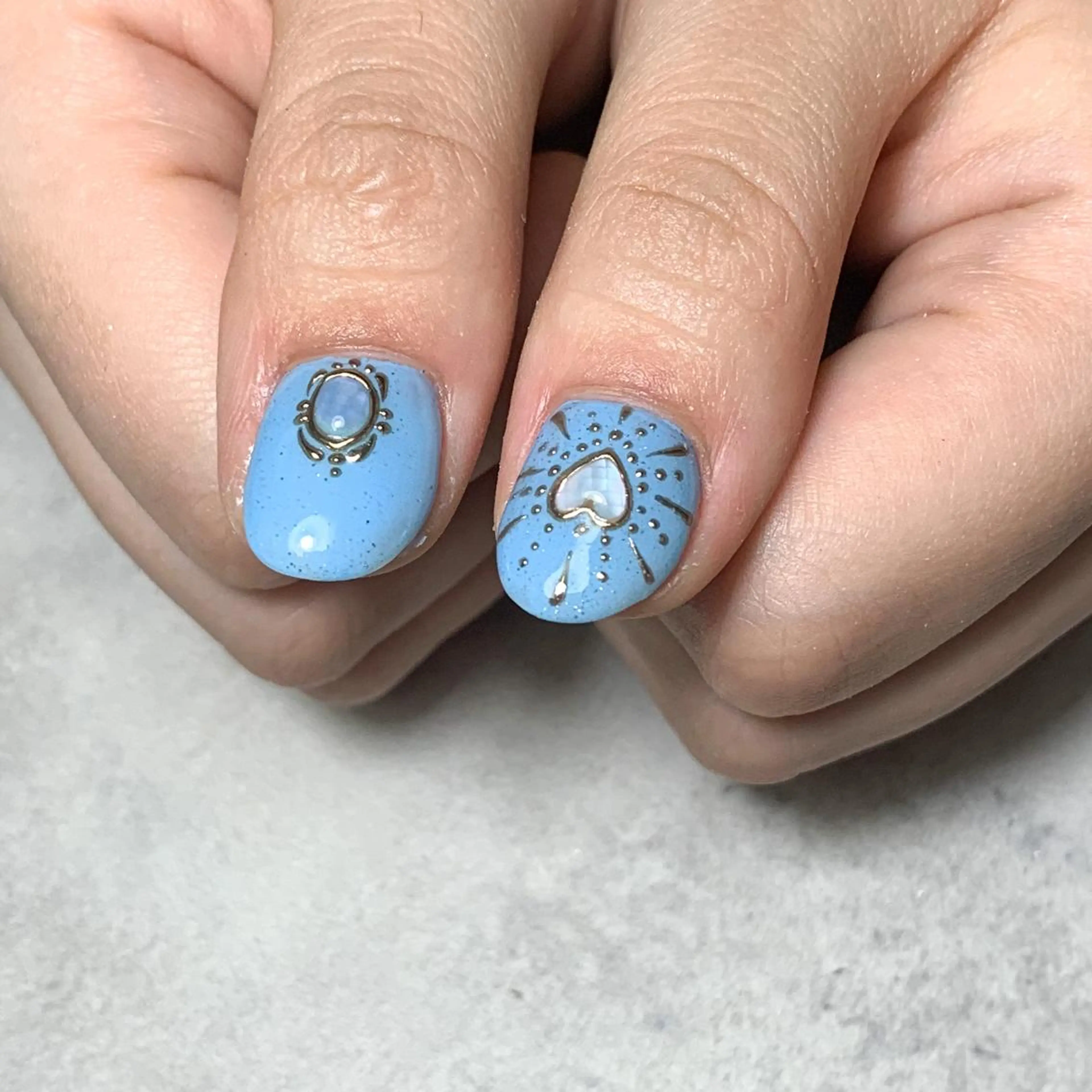 ネイル ハンドネイル atelier　FIORITURA所属・FIORITURA aiのネイルデザイン