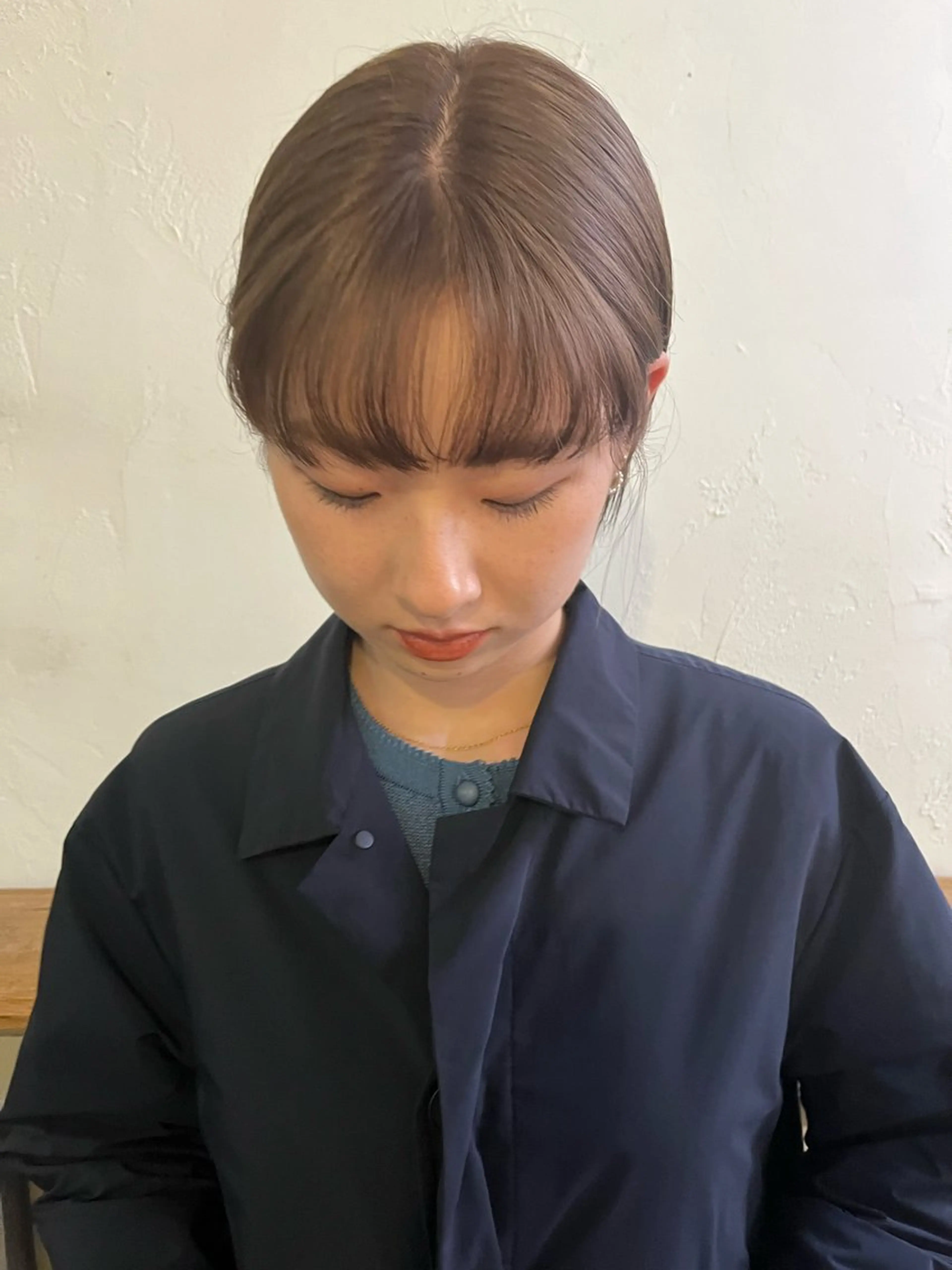 カラー ブリーチ 金井 美悠のヘアスタイル