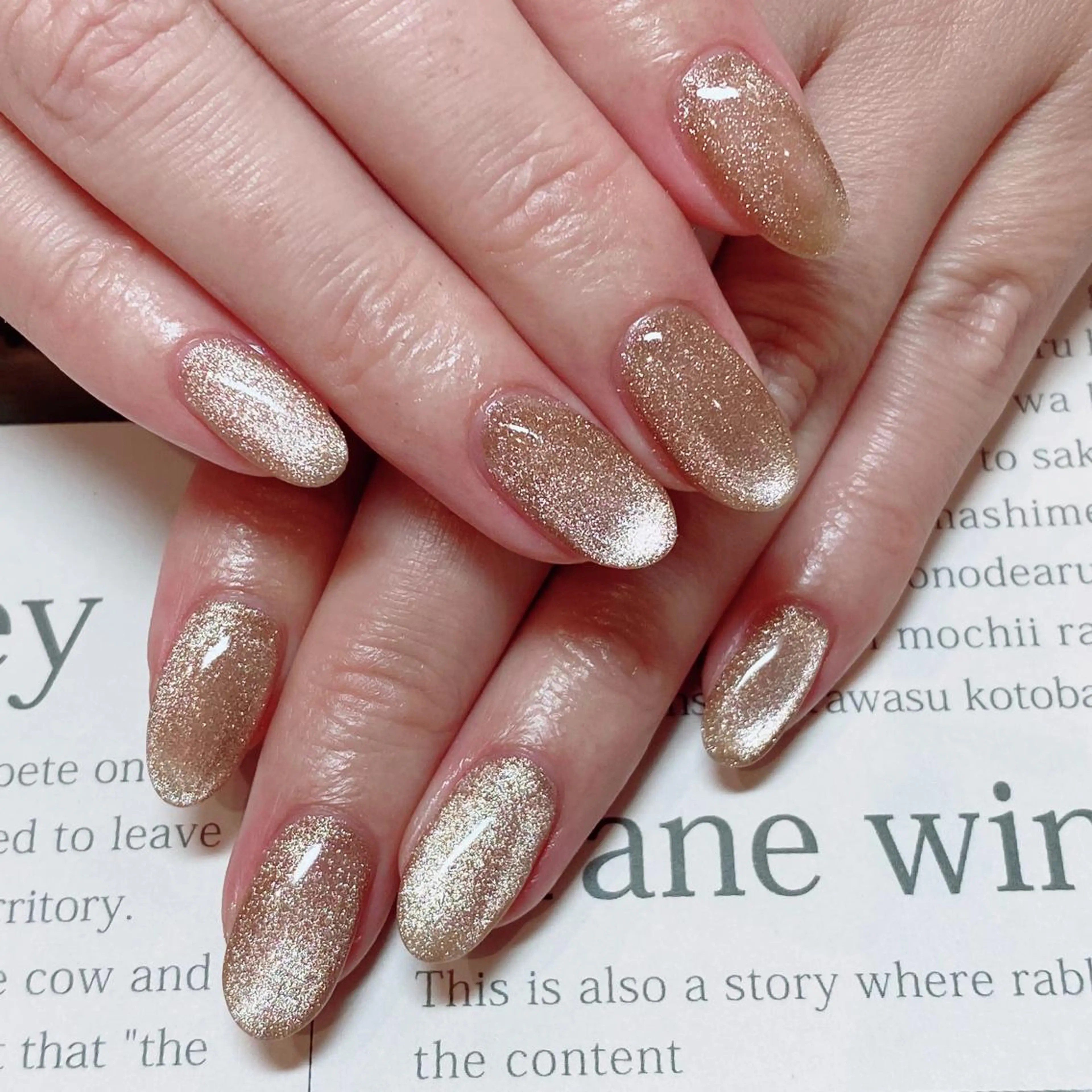 ネイル f'bloom  L’ecrinのネイルデザイン