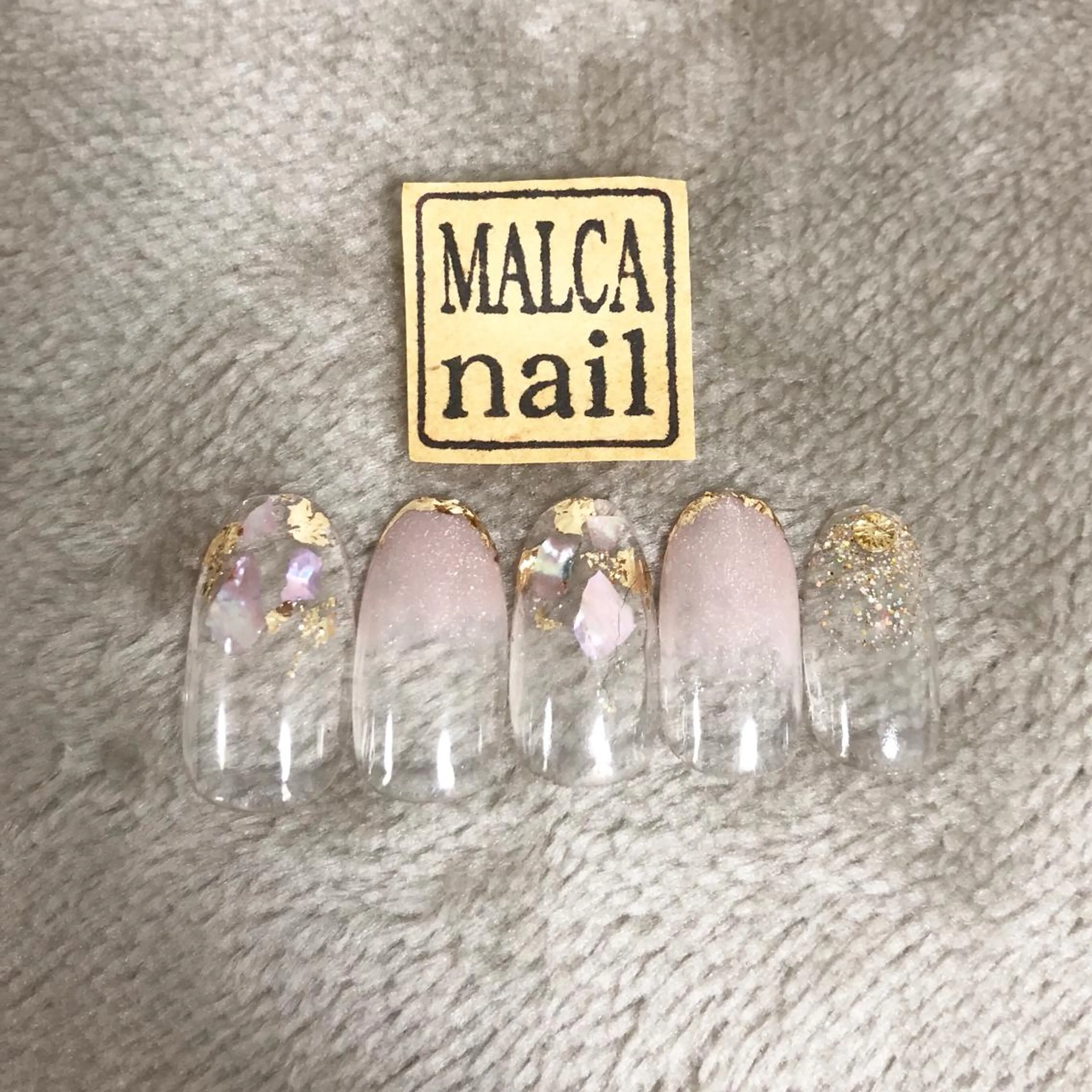 ショート カラー パーマ ヘアアレンジ メンズ キッズ ネイル マツエク・マツパ ハンドネイル MALCAnail(マルカネイル)所属・荒木 莉奈のネイルデザイン