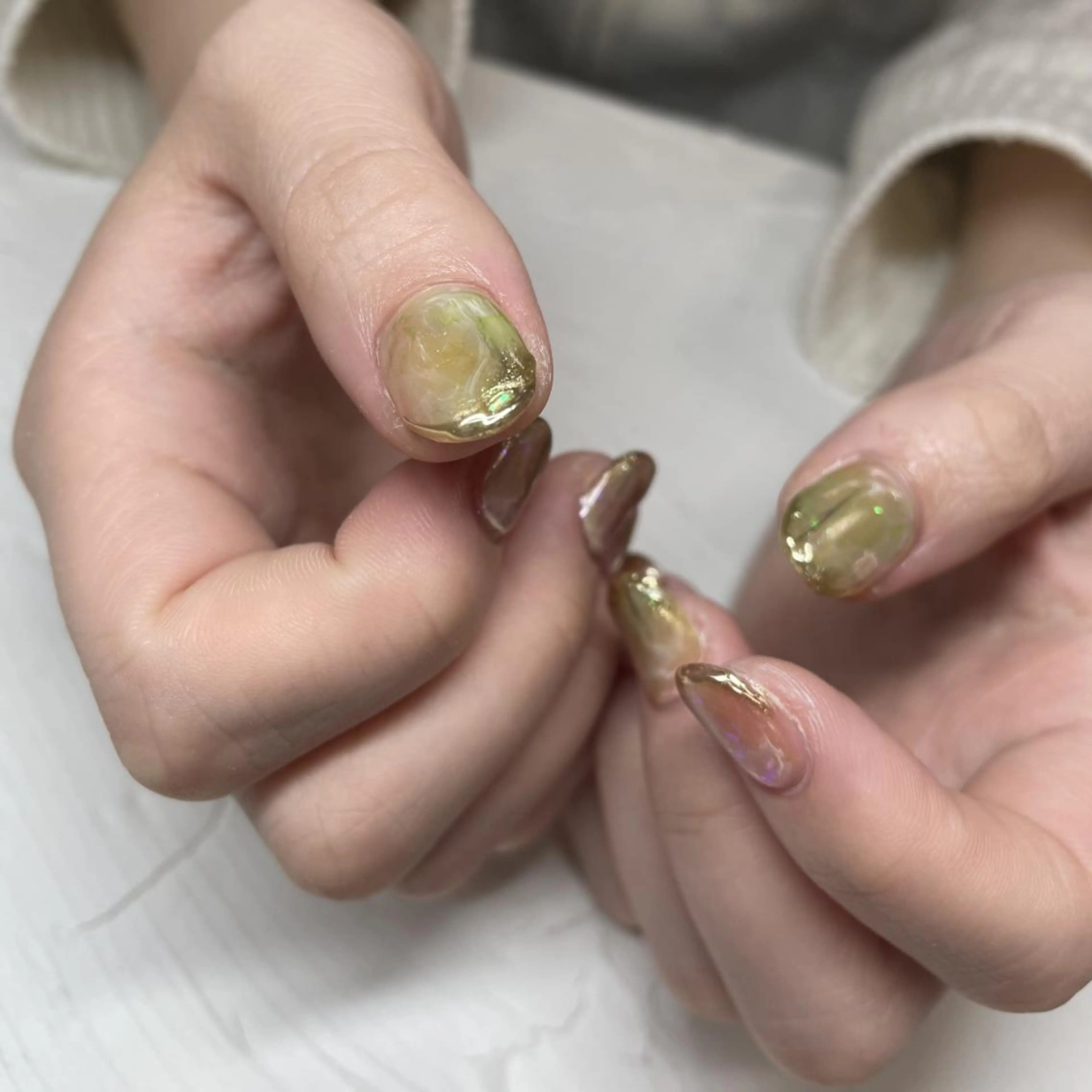 ネイル ハンドネイル フットネイル p.o.n. nuance/個性的のネイルデザイン