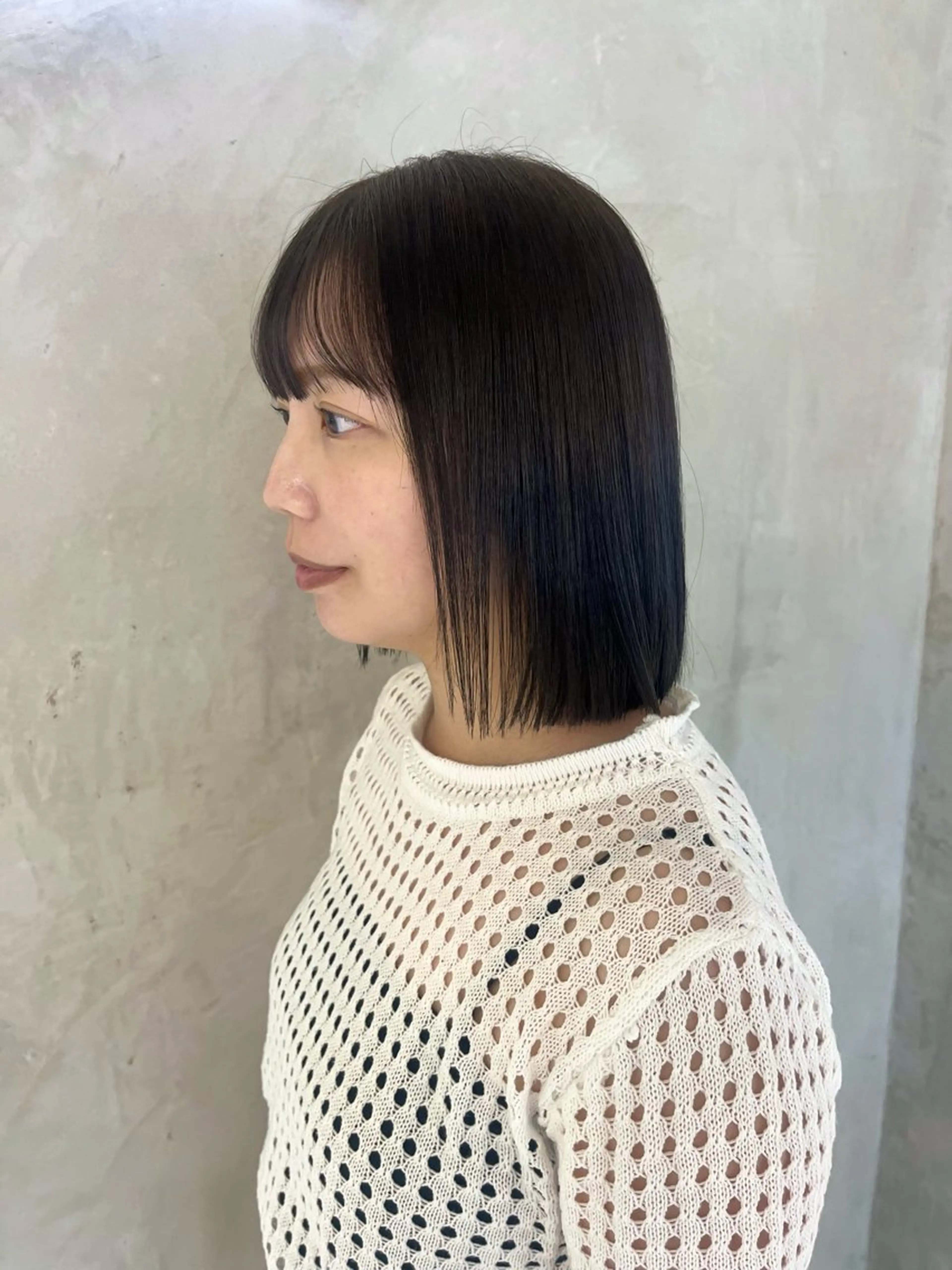 ミディアム カット ヘアカラー トリートメント effect横浜所属・切りっぱなしボブ/ 艶カラー/綾莉のヘアスタイル