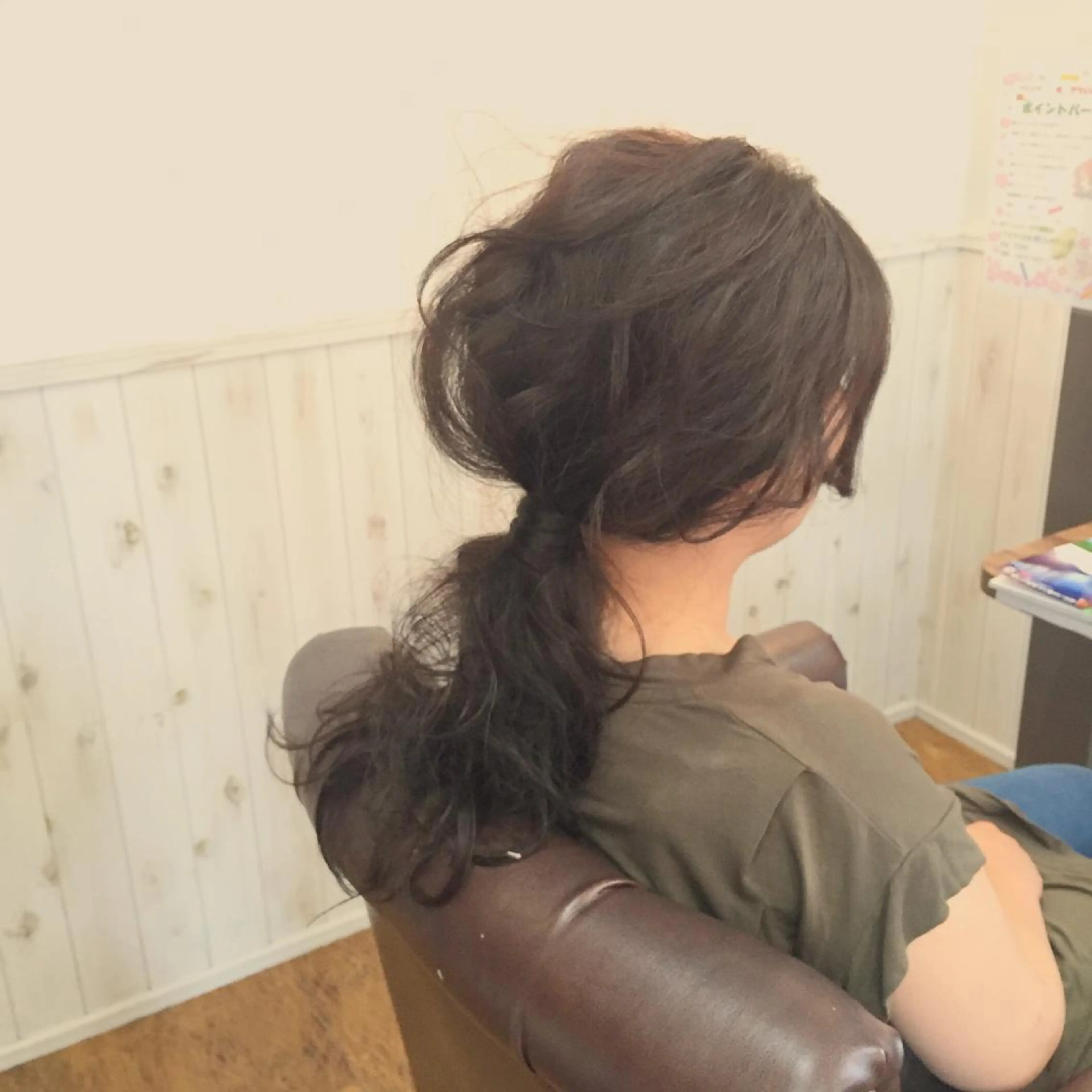 ショート ミディアム セミロング ロング カラー パーマ ヘアアレンジ キッズ ネイル まつエク 伴 貴吉のヘアスタイル