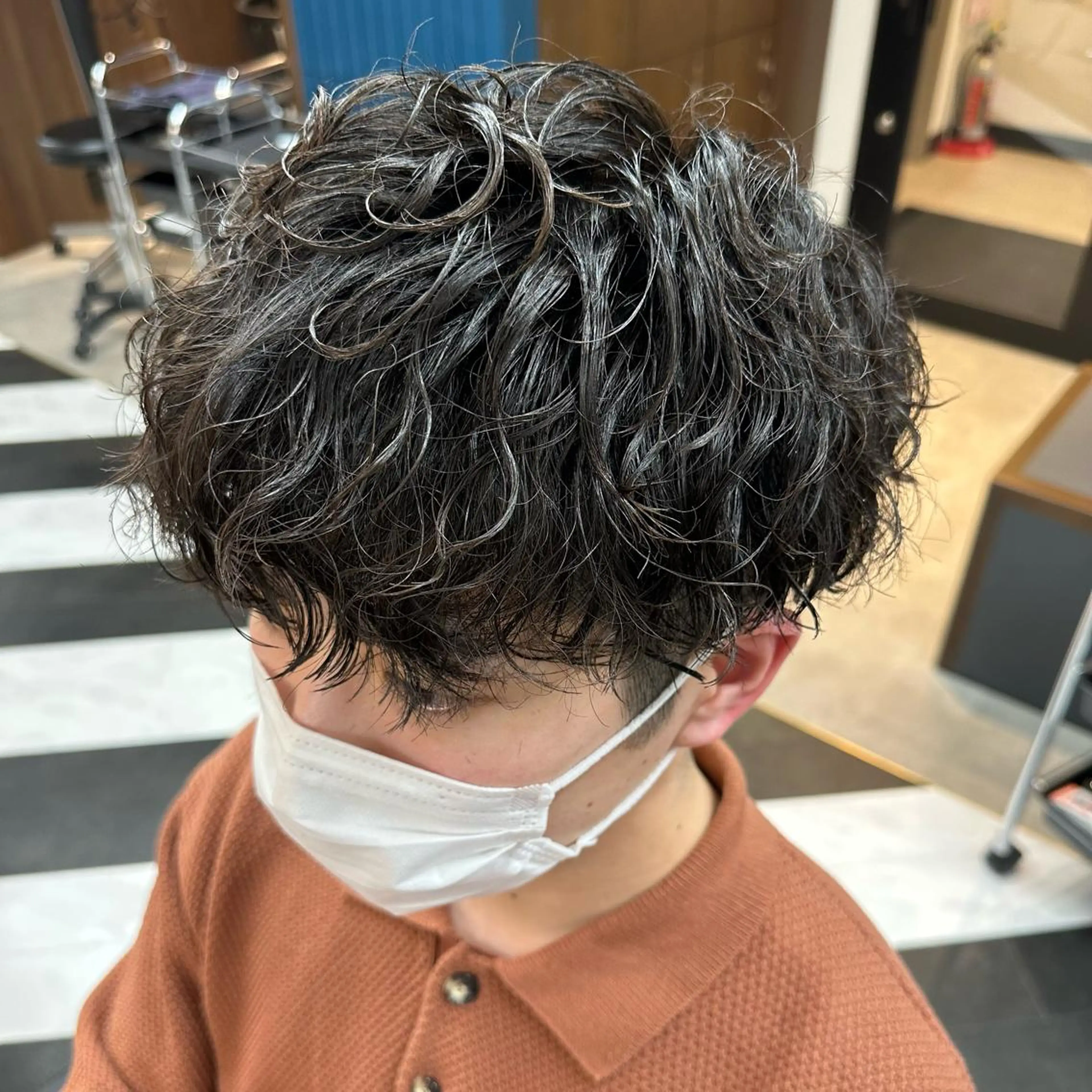 ショート パーマ メンズ 守屋 寿哉のヘアスタイル