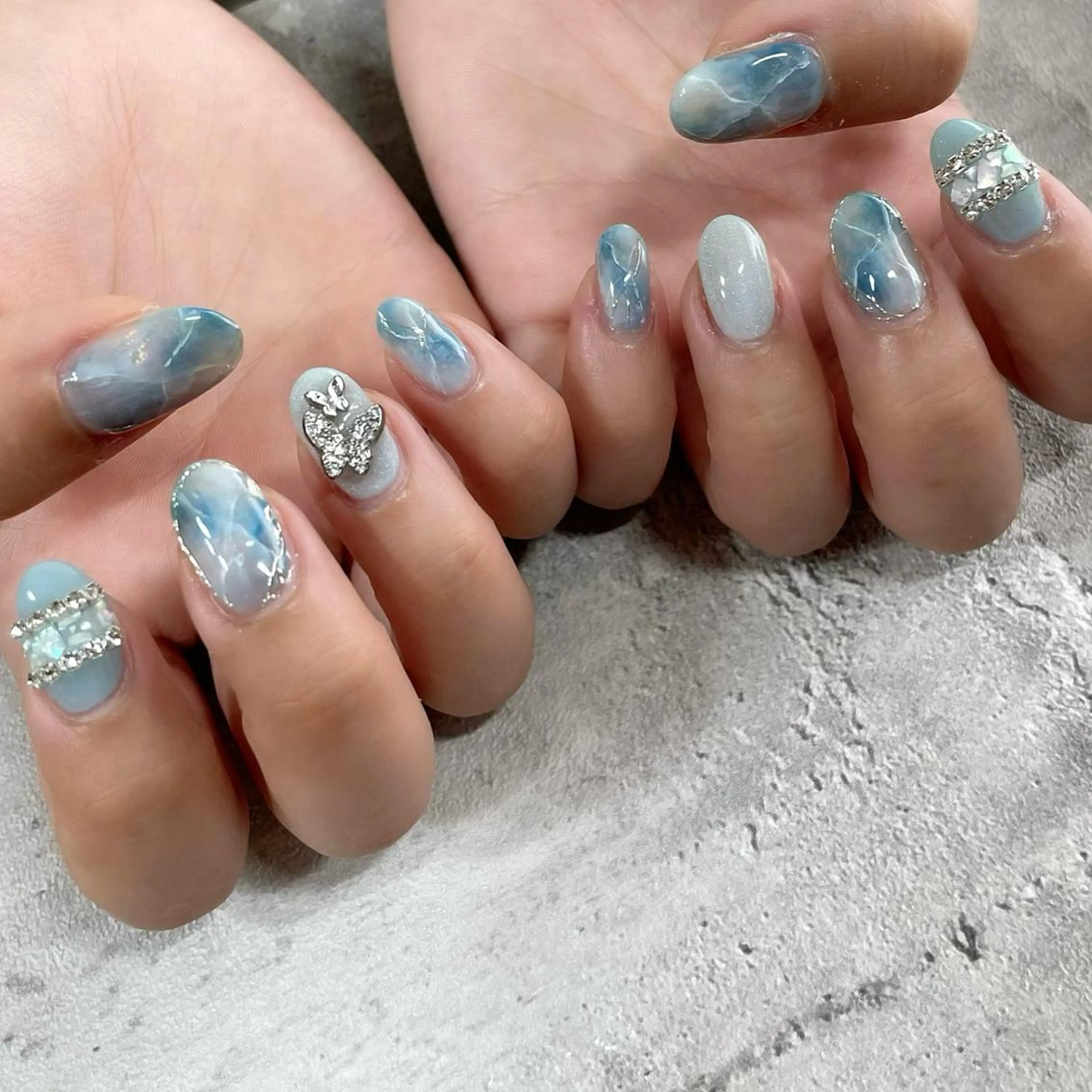 ネイル ジェルネイル 東 千夏のネイルデザイン