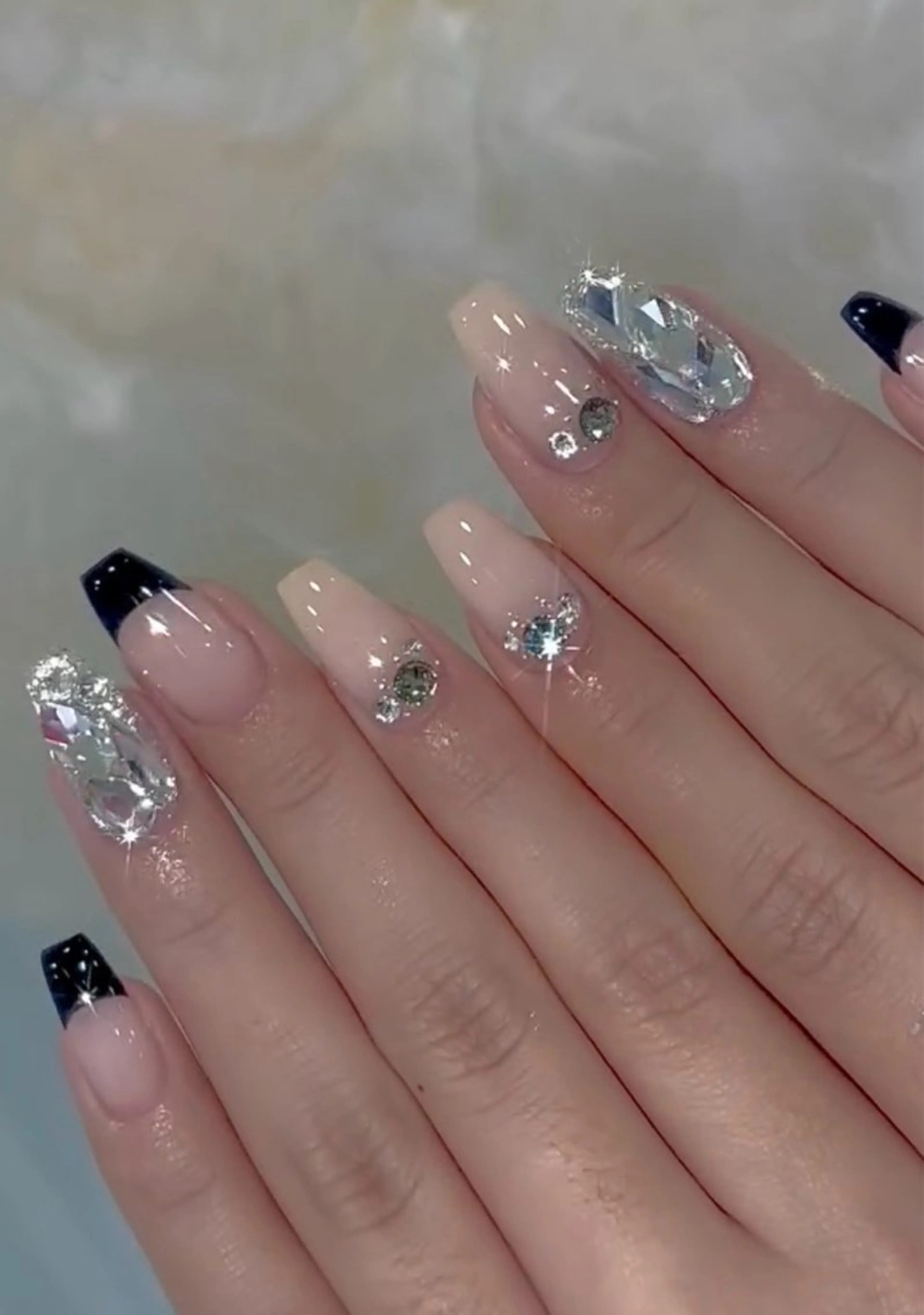 ネイル ハンドネイル ハンドケア NailSalon✨ Écrinエクランのネイルデザイン
