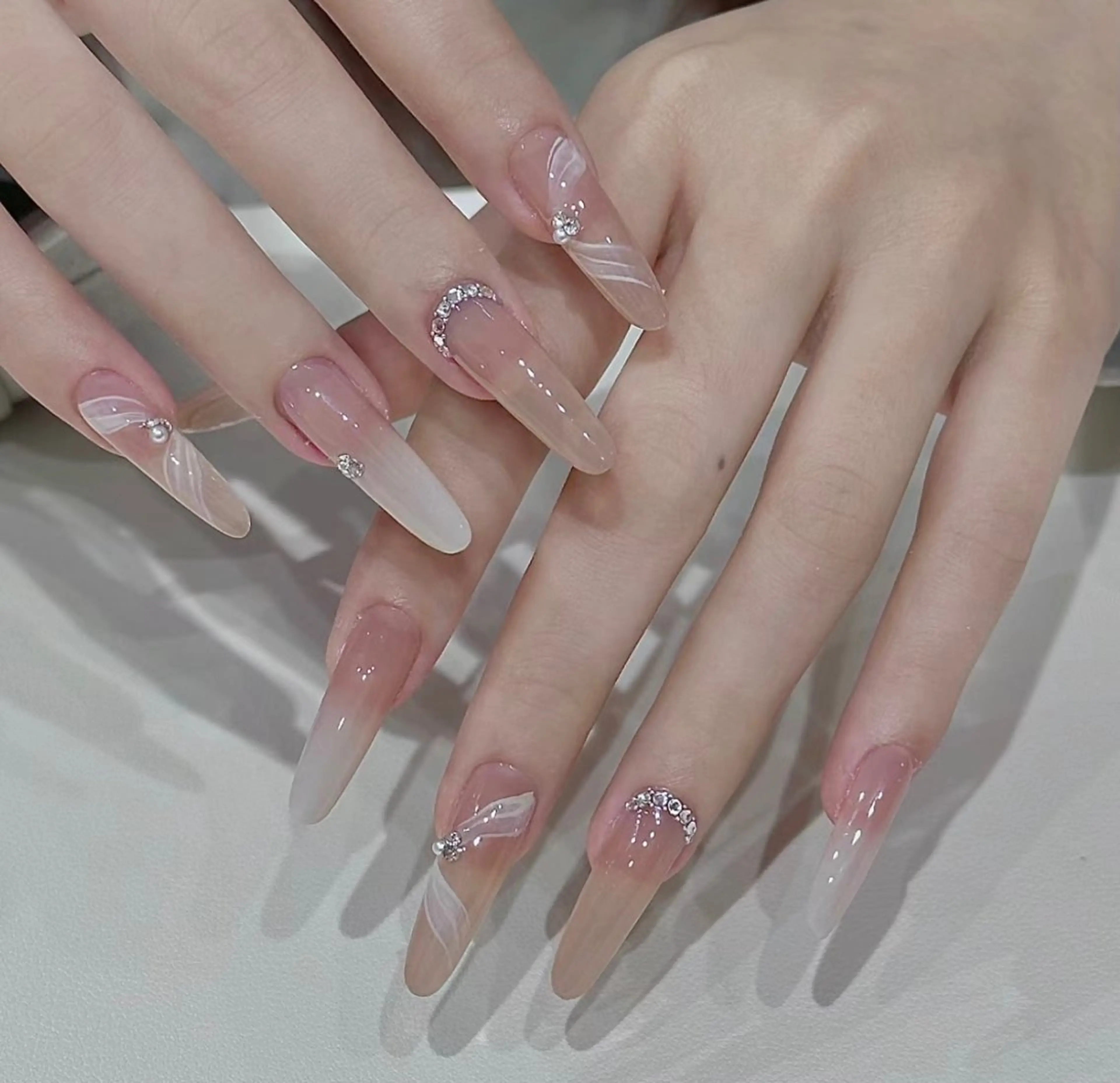 ネイル ハンドネイル D-BEAUTY Nailsalonのネイルデザイン