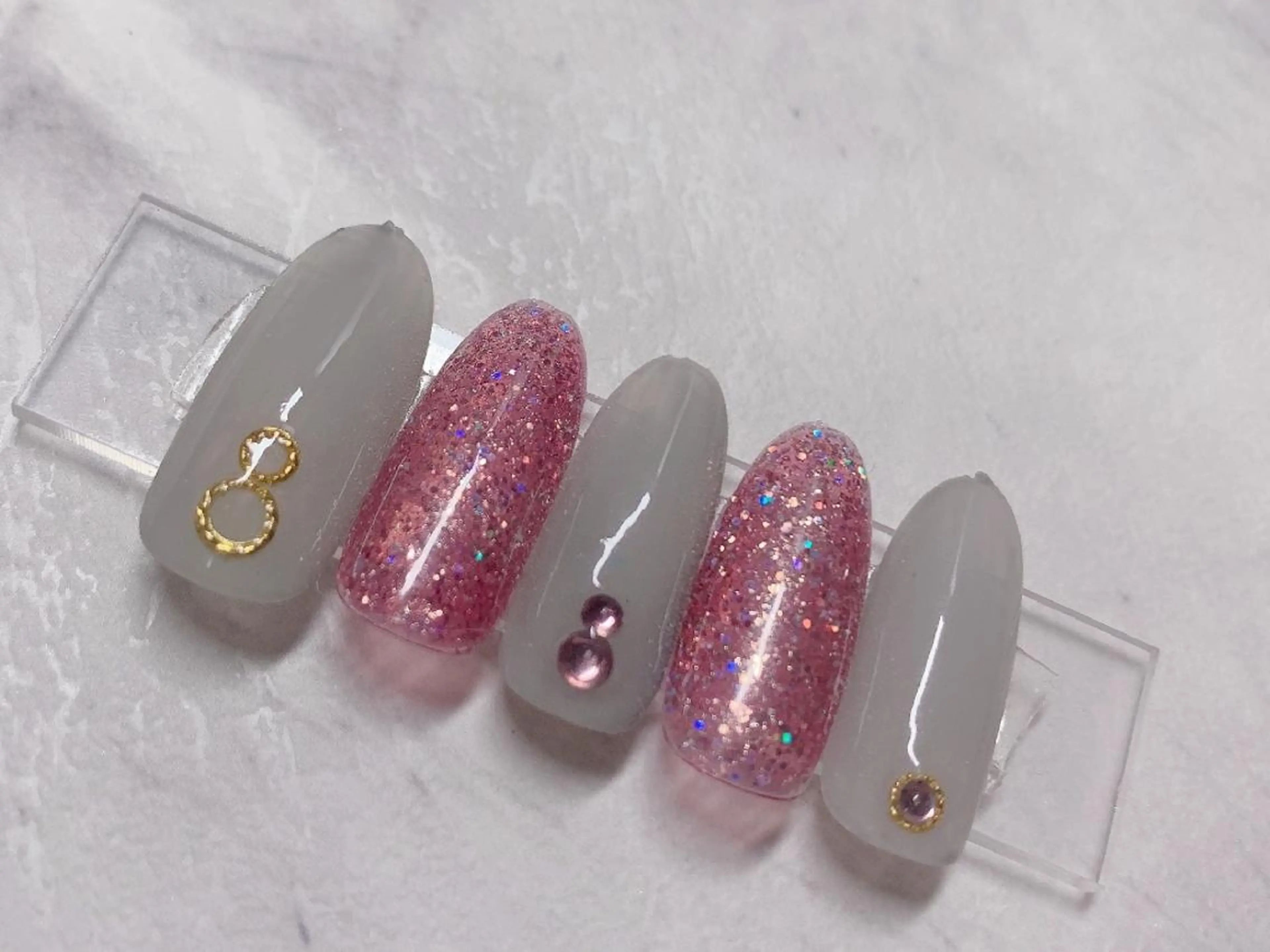 ネイル べっ甲ネイル ボルドー フラワーネイル フットネイル フレンチネイル ハンドネイル 🎀Yumi✨ ミキネイルサロン池袋のネイルデザイン