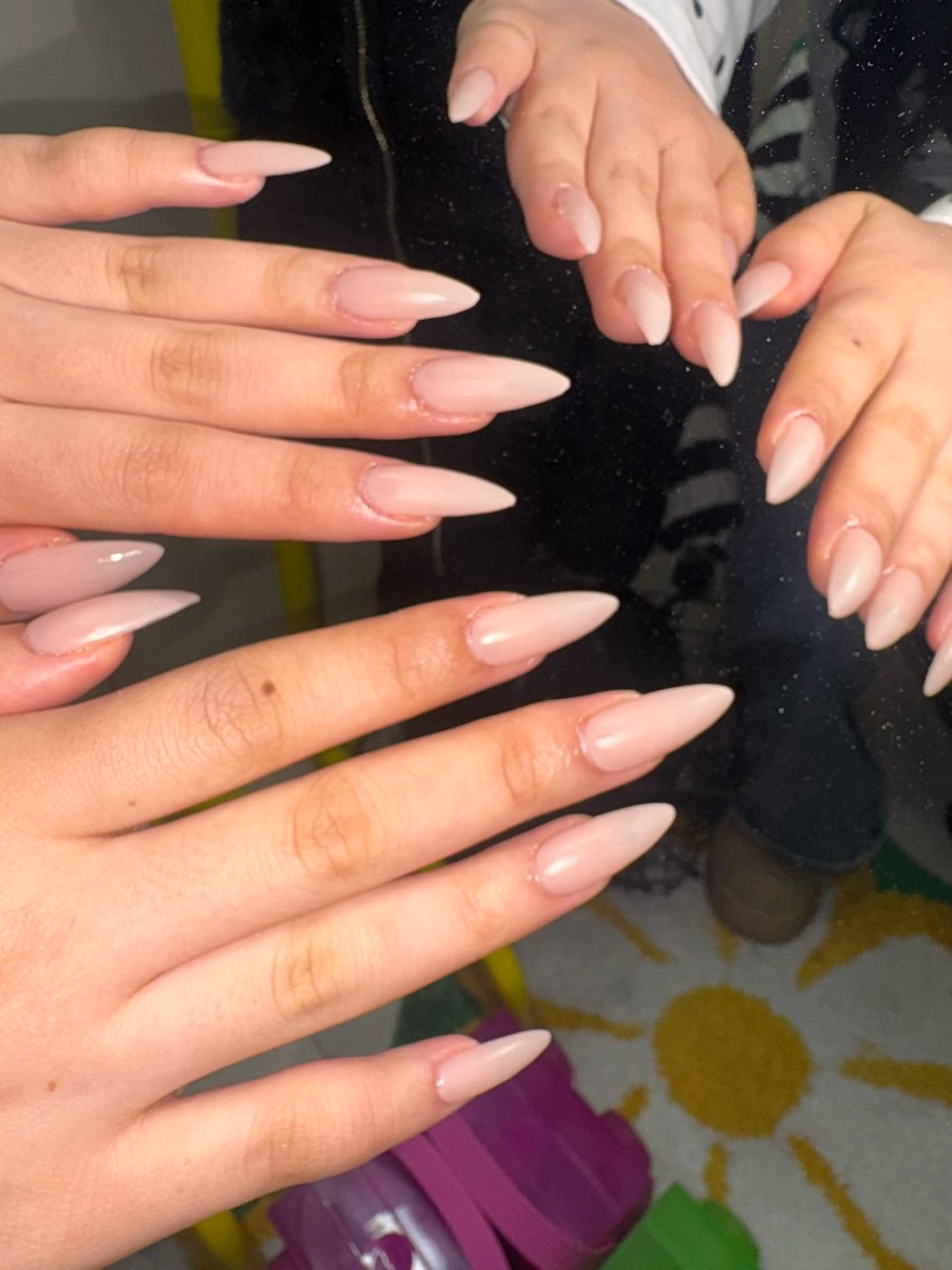 ネイル マットネイル ミディアムネイル シンプルネイル ハンドネイル 33nail✴️栄 スミレ❇️Gel-xのネイルデザイン