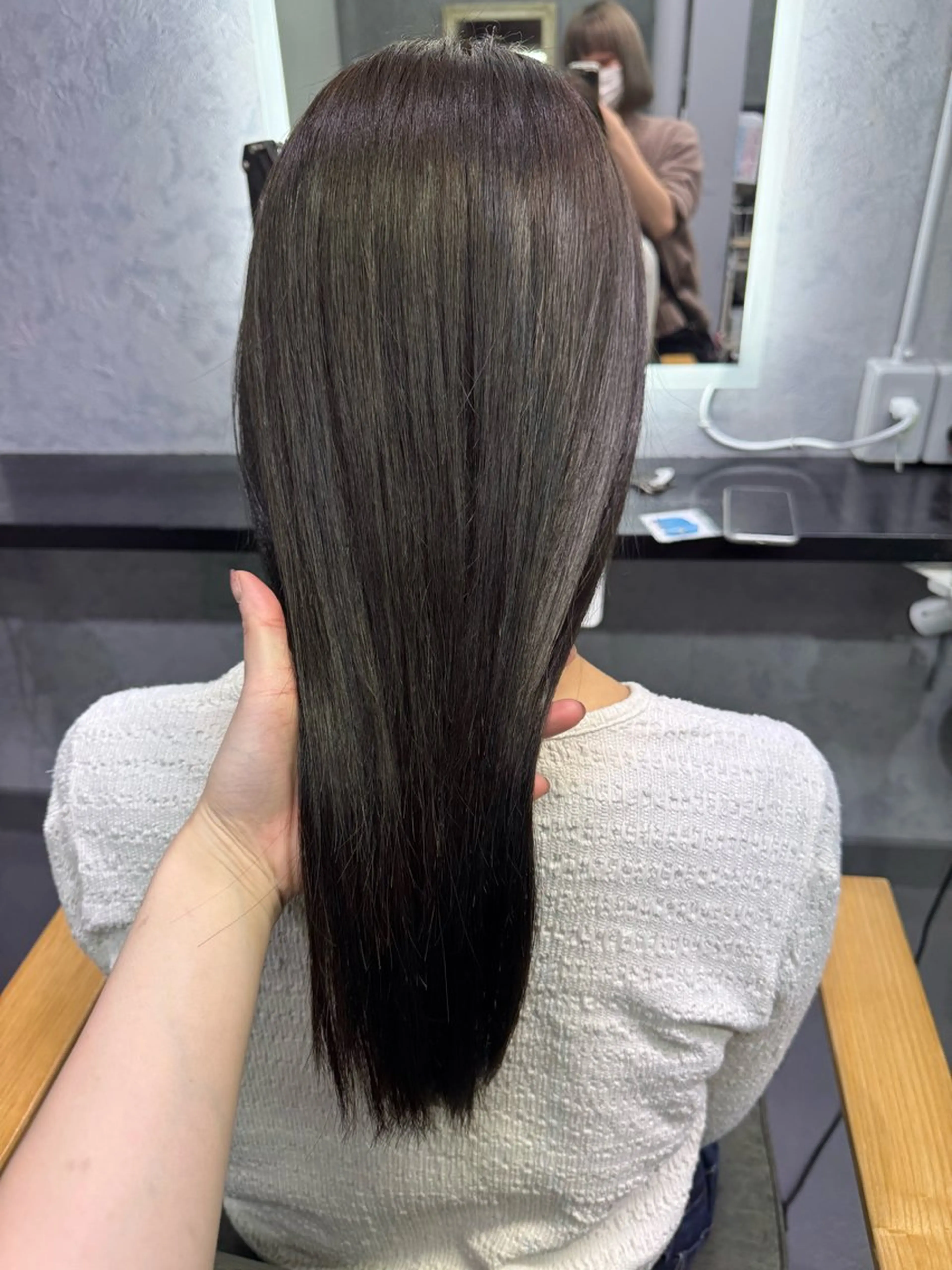 カラー ヘアカラー トリートメント 籔上 凜のヘアスタイル