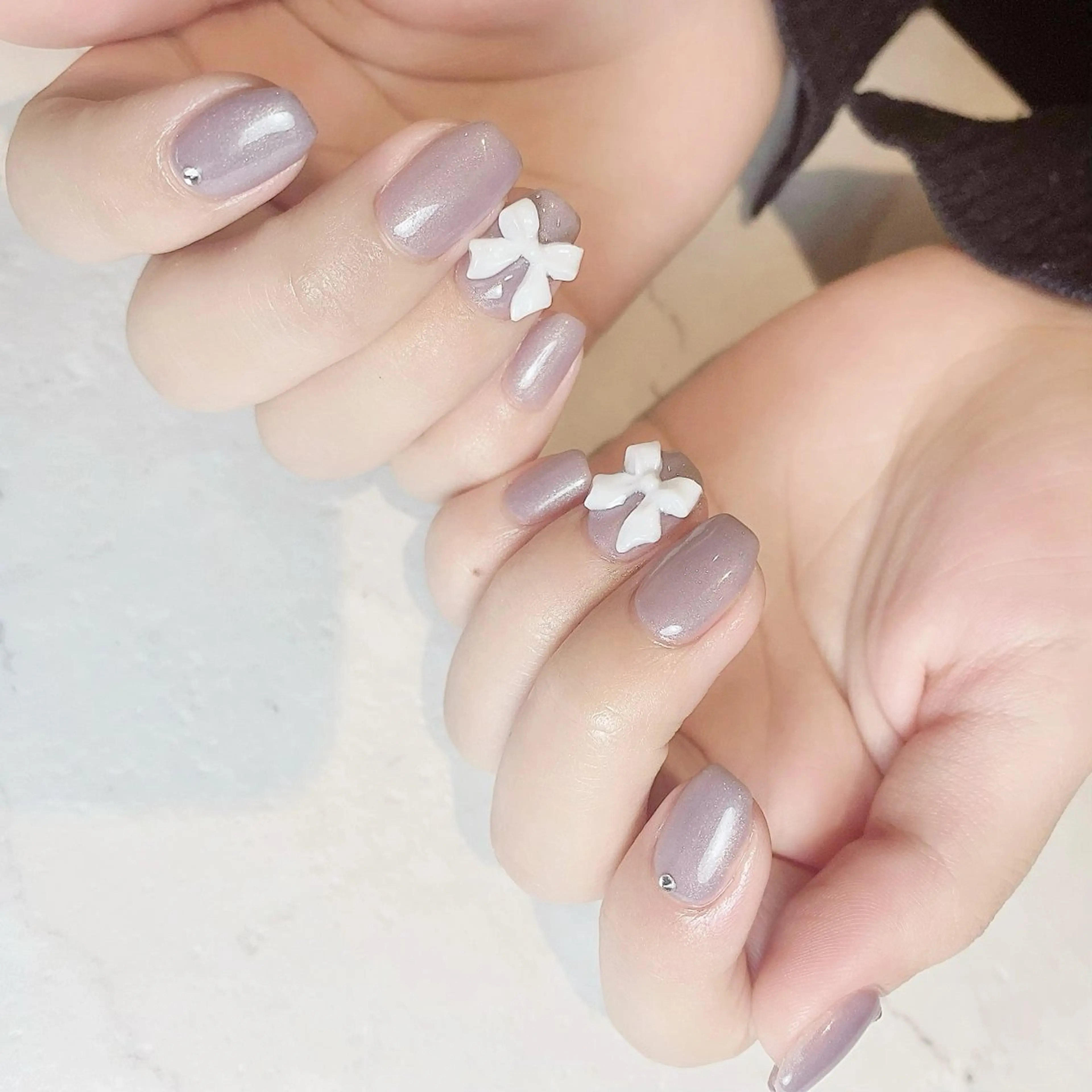 ネイル ストーンネイル プライベートサロン Rのネイルデザイン