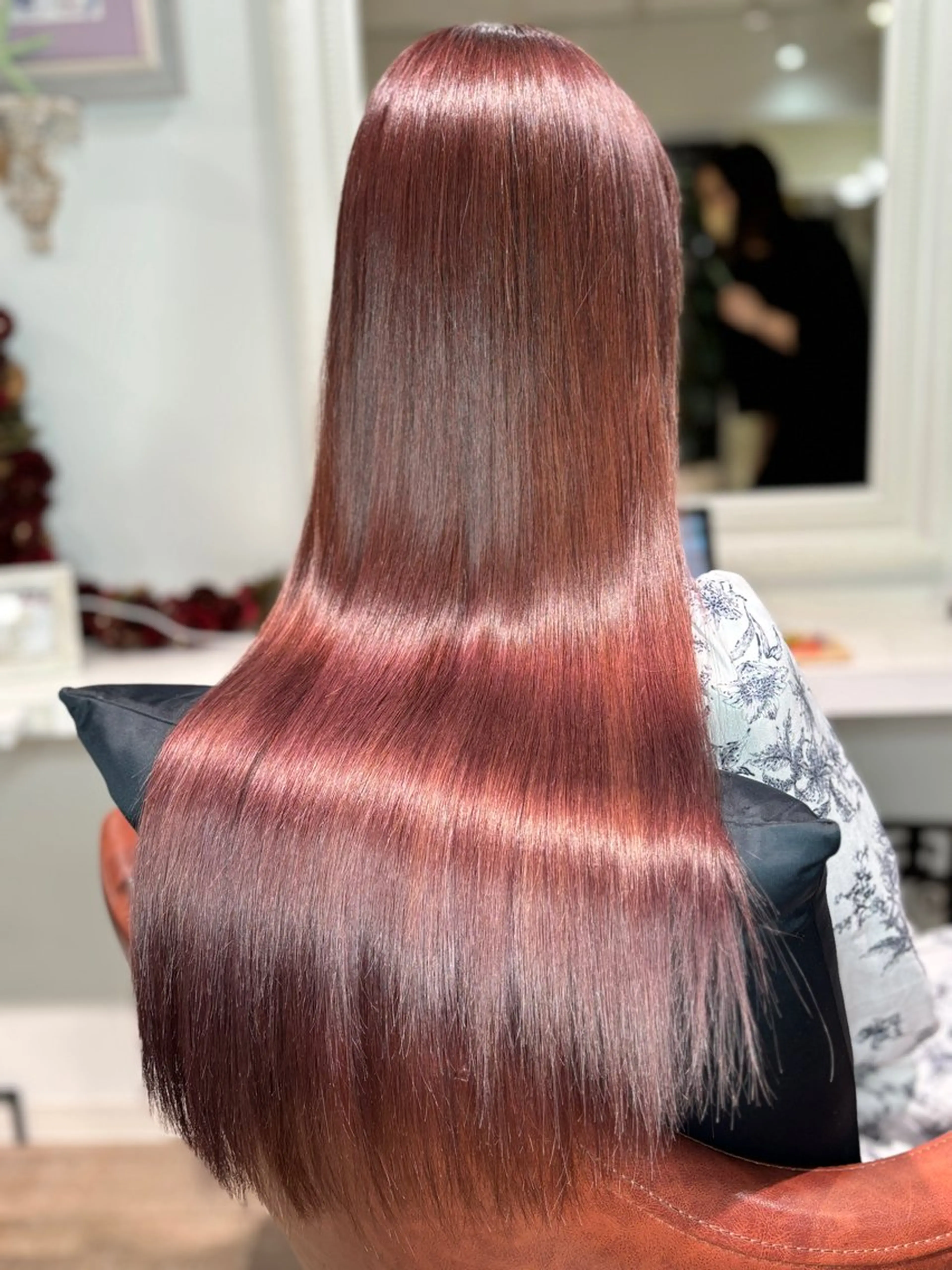 ロング カラー ブリーチ トリートメント 栗形 龍乃介のヘアスタイル