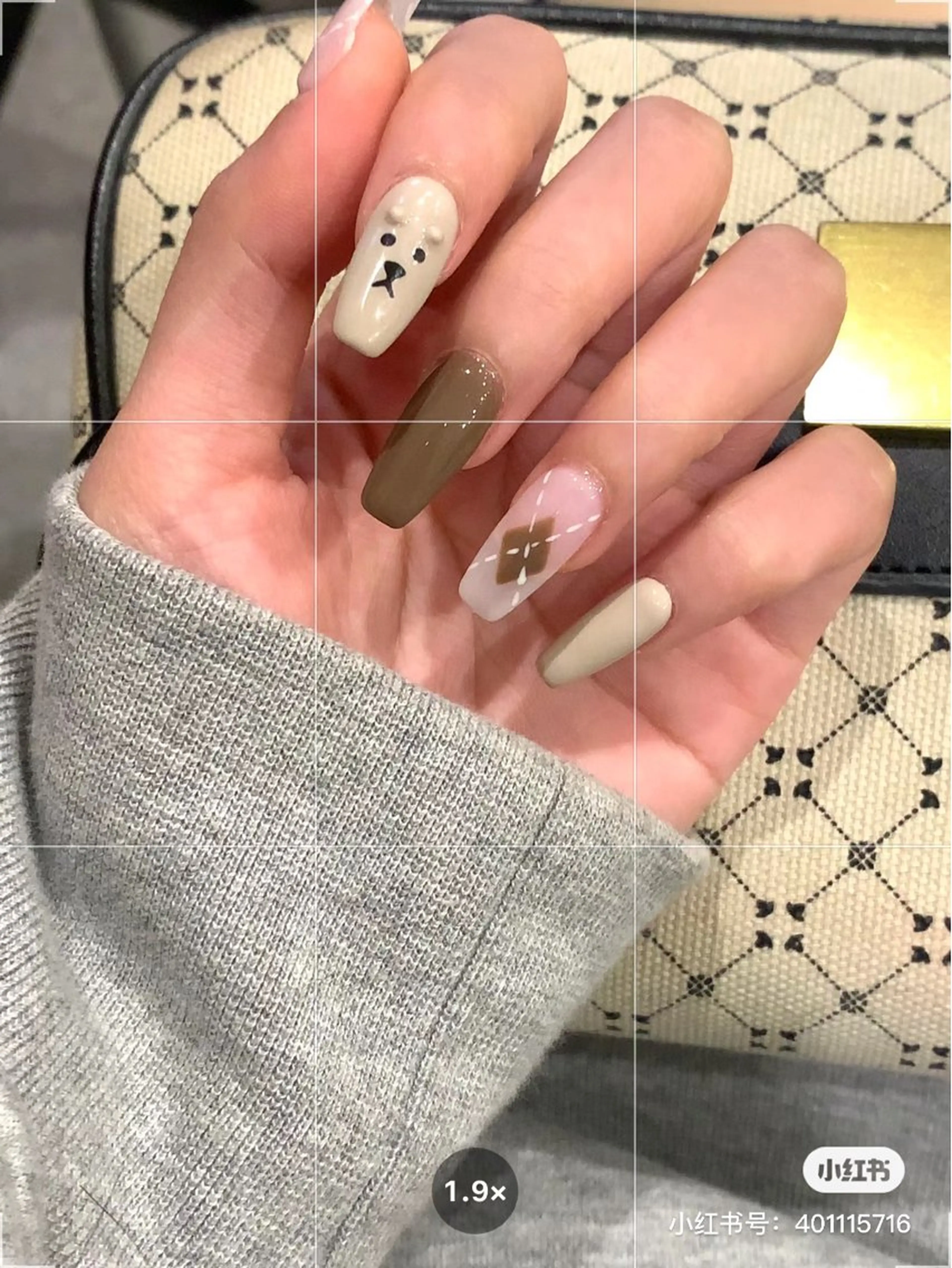 ネイル Hana  NAIL所属・新宿YISInail スカルプ専門店のネイルデザイン