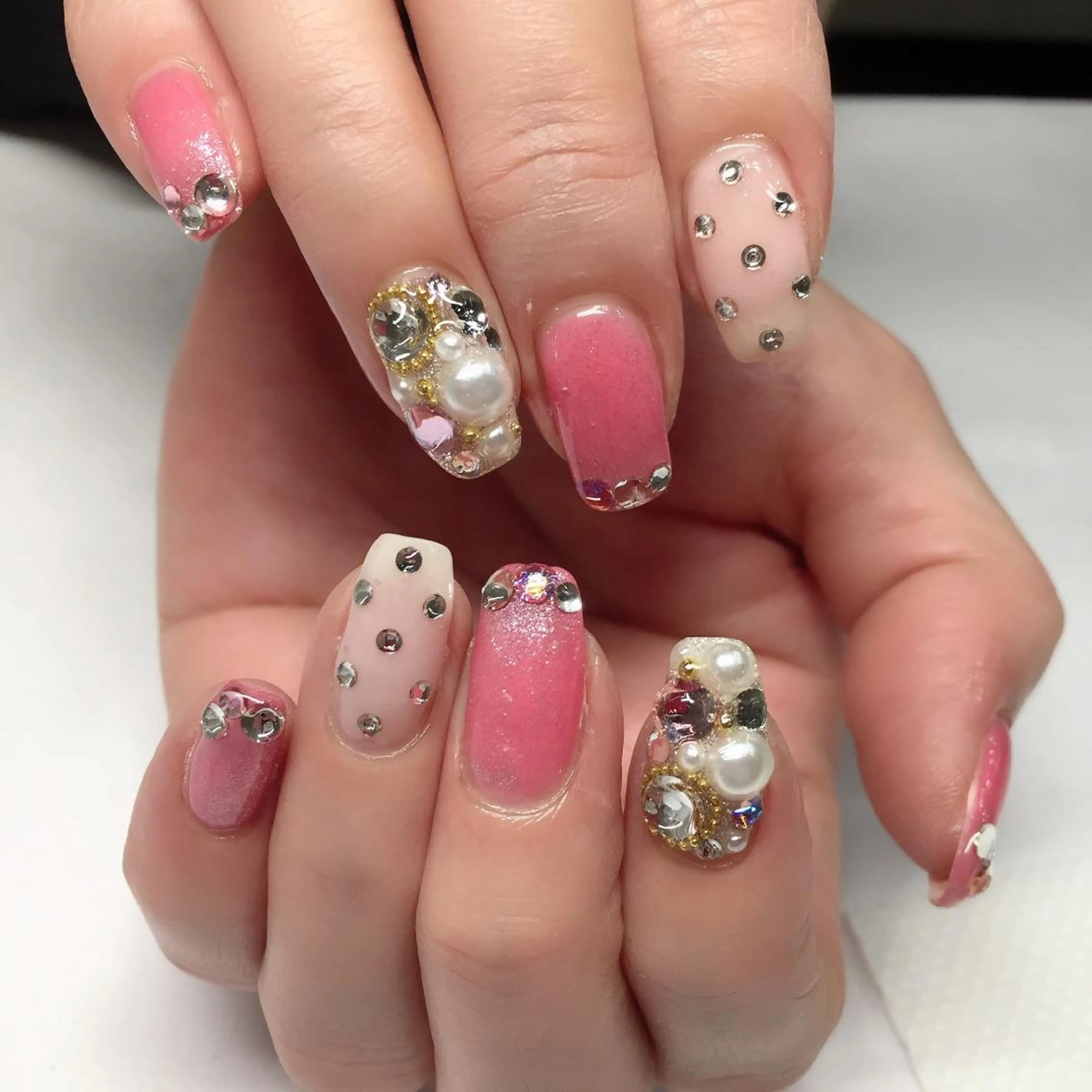 ネイル ガールネイルサロン所属・ガール ネイルサロンのネイルデザイン