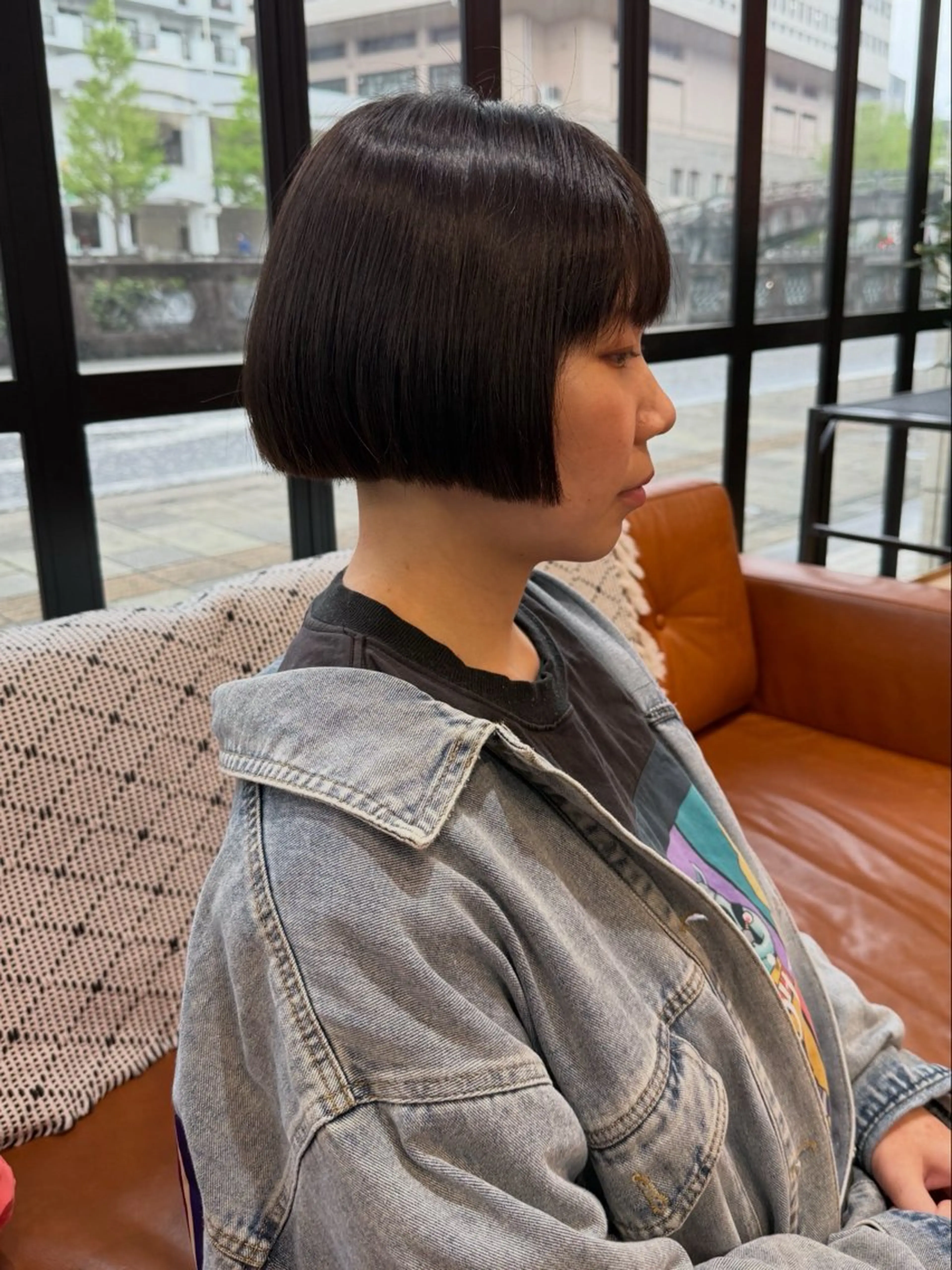 ショート カラー 宮崎 寛美のヘアスタイル