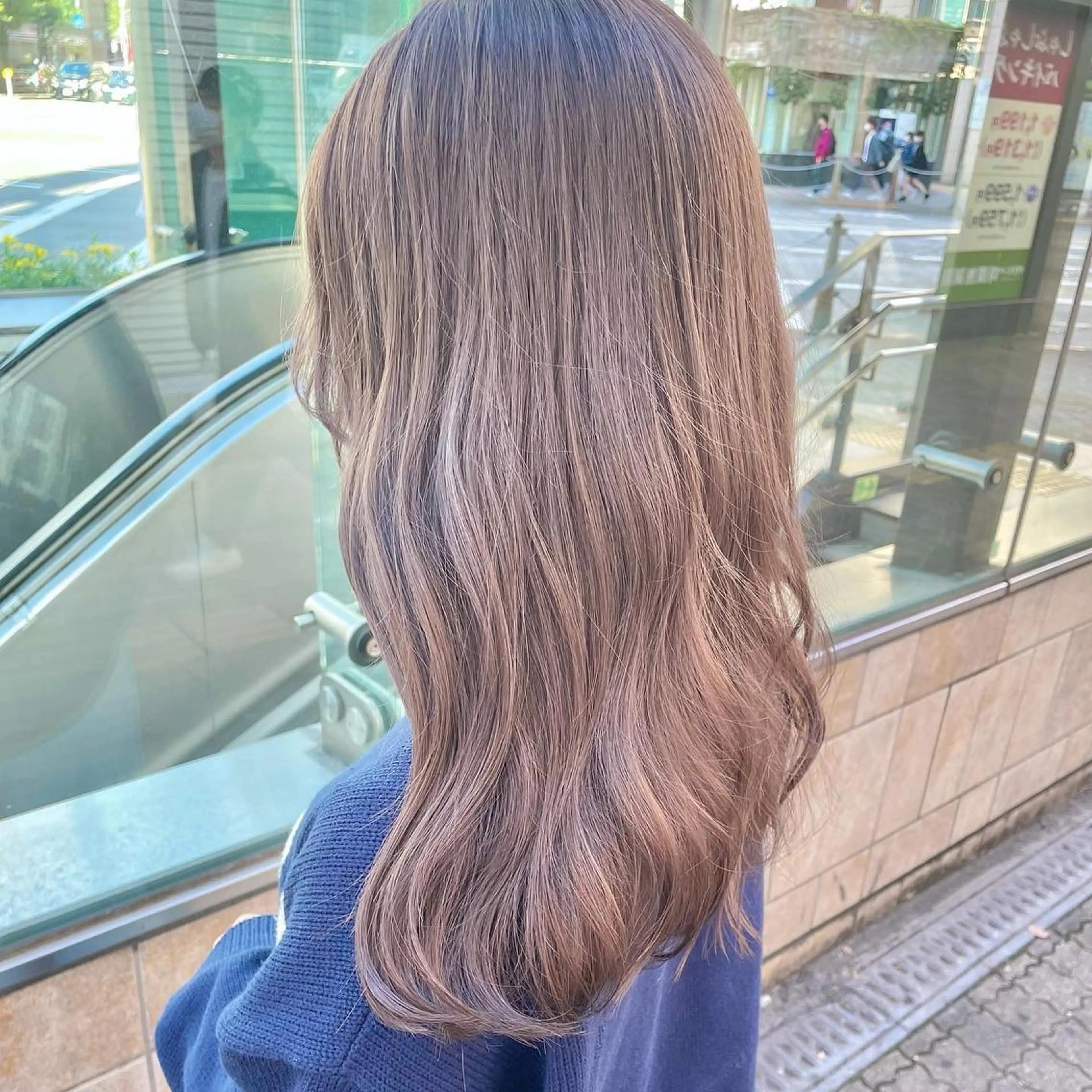 ロング カラー カット ヘアカラー トリートメント 💖韓国×王道 ハイトーン💖のヘアスタイル