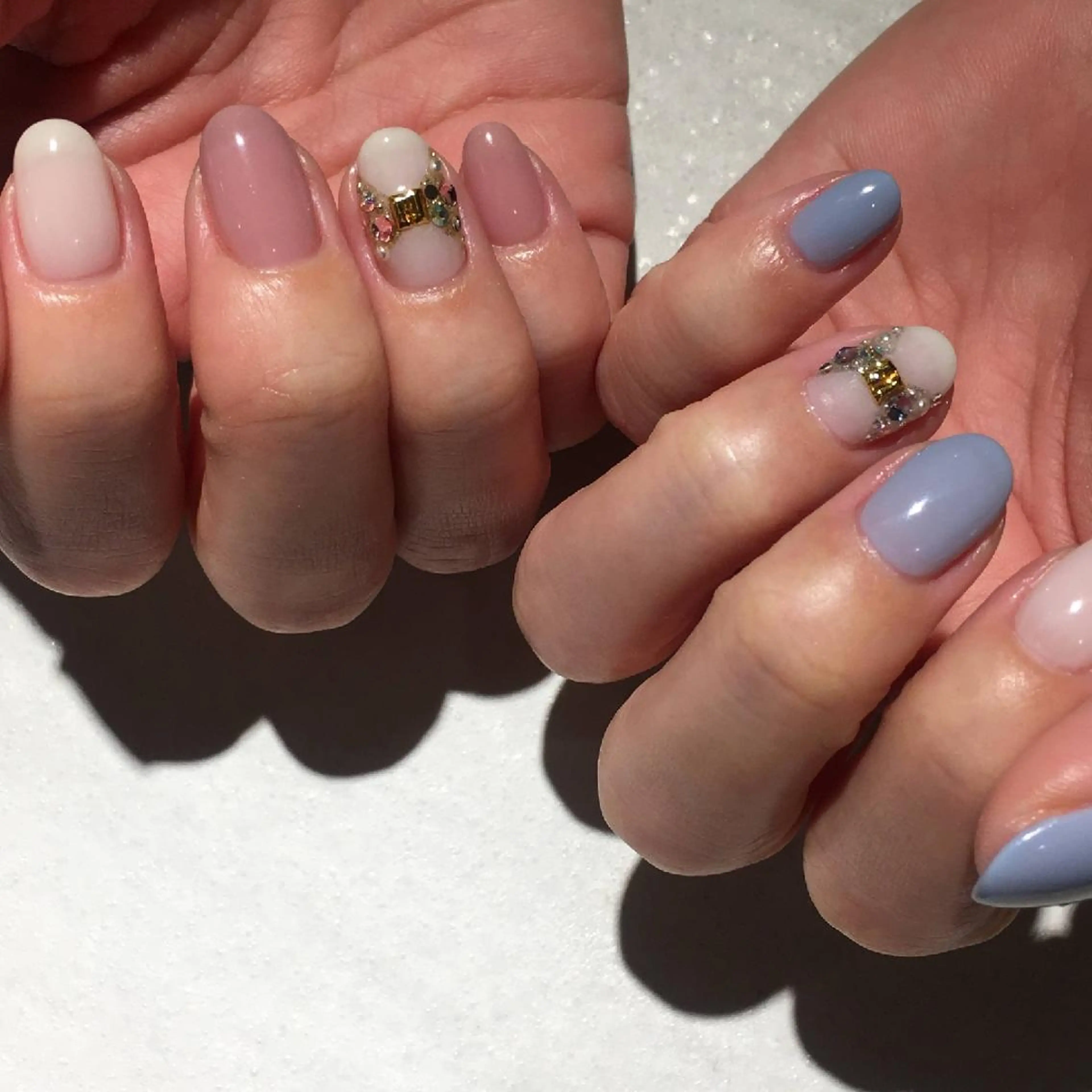 ネイル リボン L’atelier Nenuphar所属・nénuphar misaのネイルデザイン