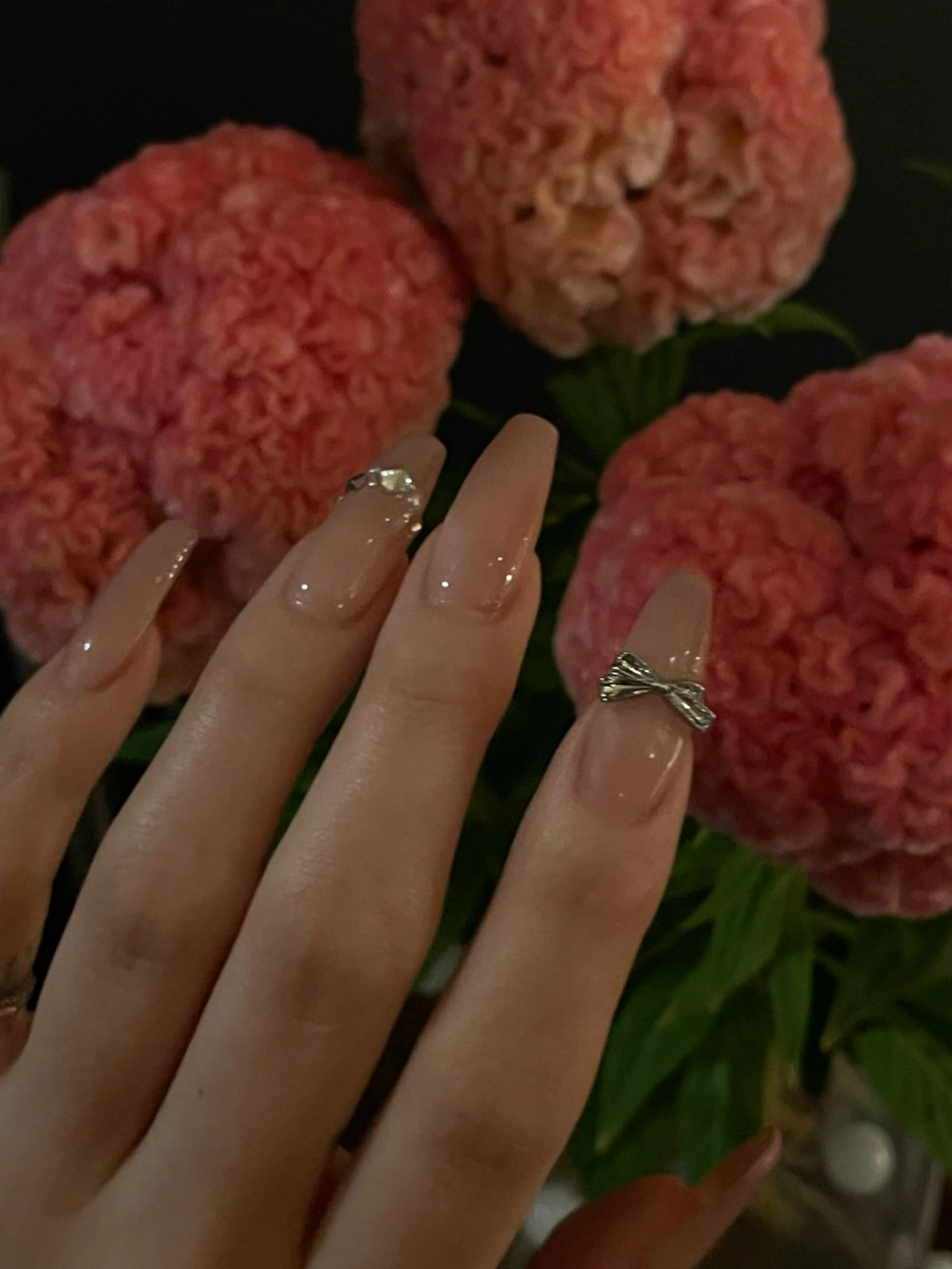 ネイル ハンドネイル フットネイル tote. sumileのネイルデザイン