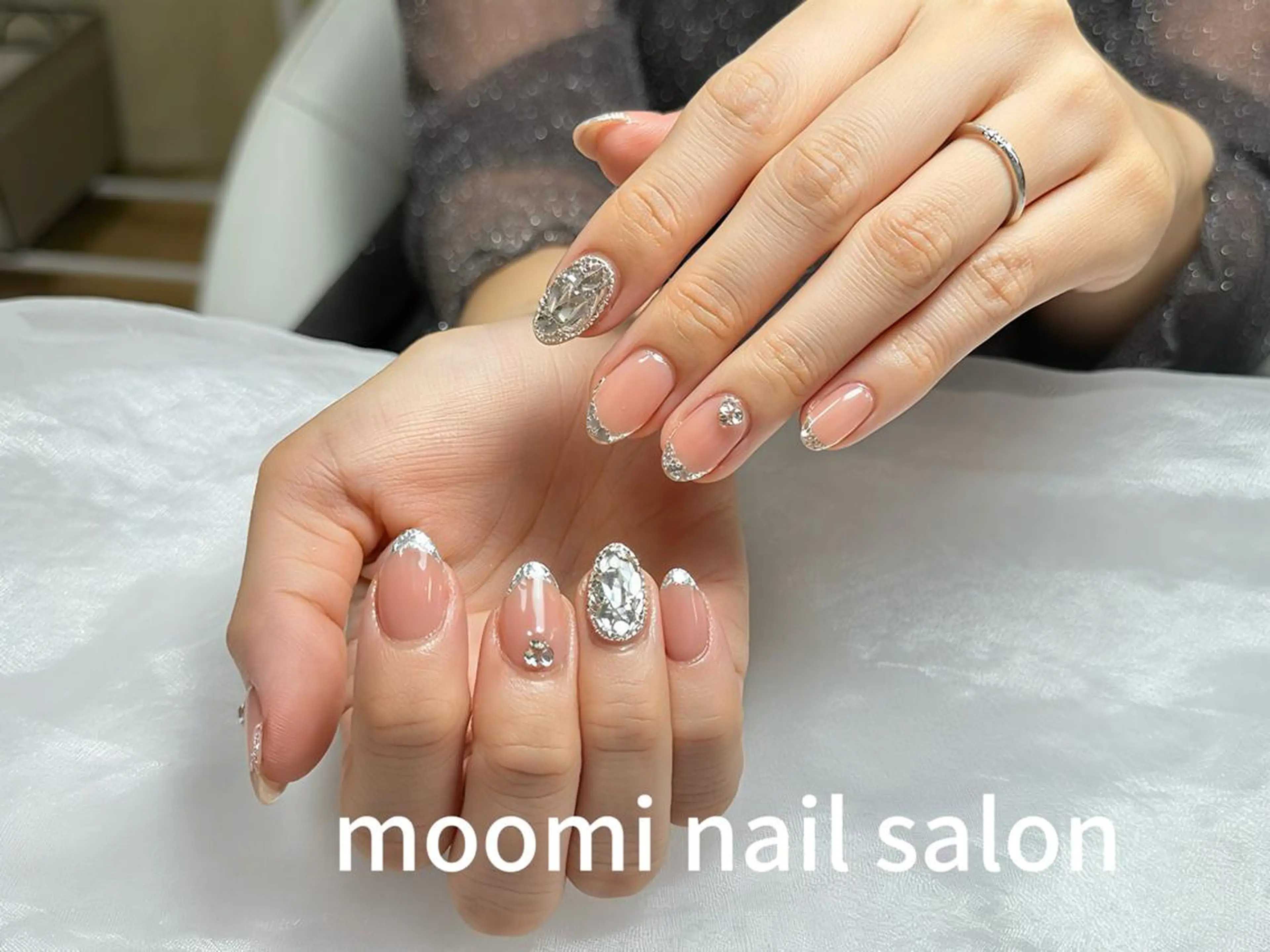 ショート ハンドネイル Moomi nail salonのネイルデザイン