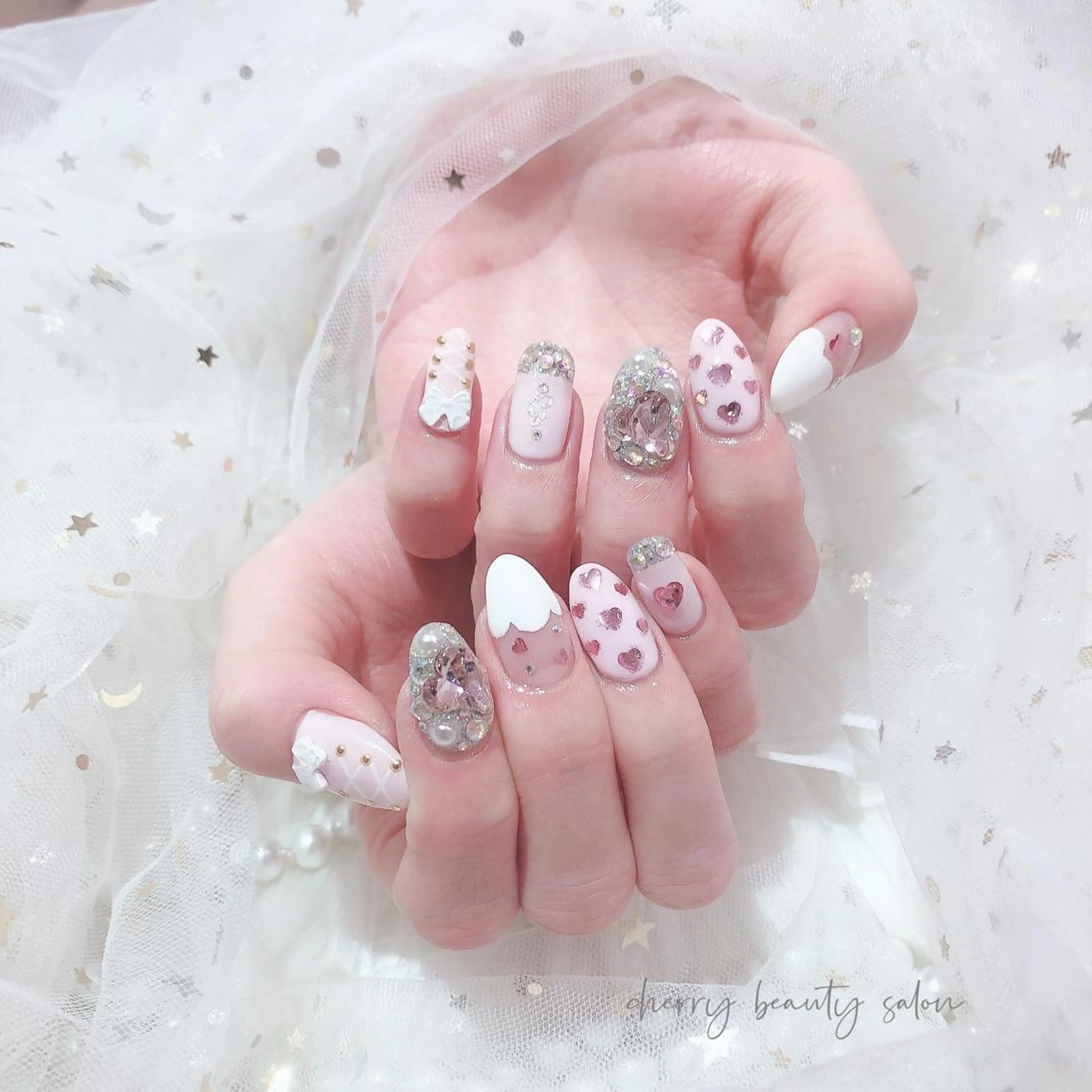 ネイル SAKURA 🍒のネイルデザイン