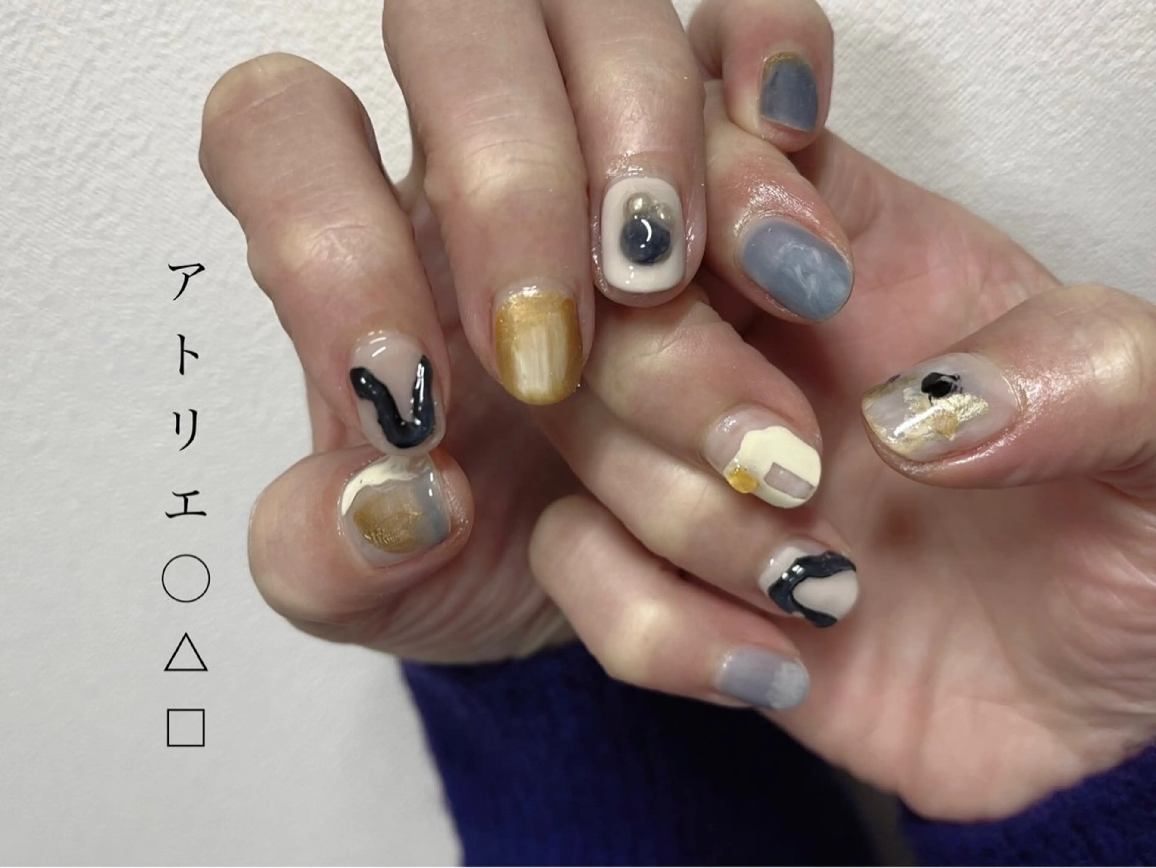 ネイル ニュアンスネイル ハンドネイル アトリエ ○△□のネイルデザイン
