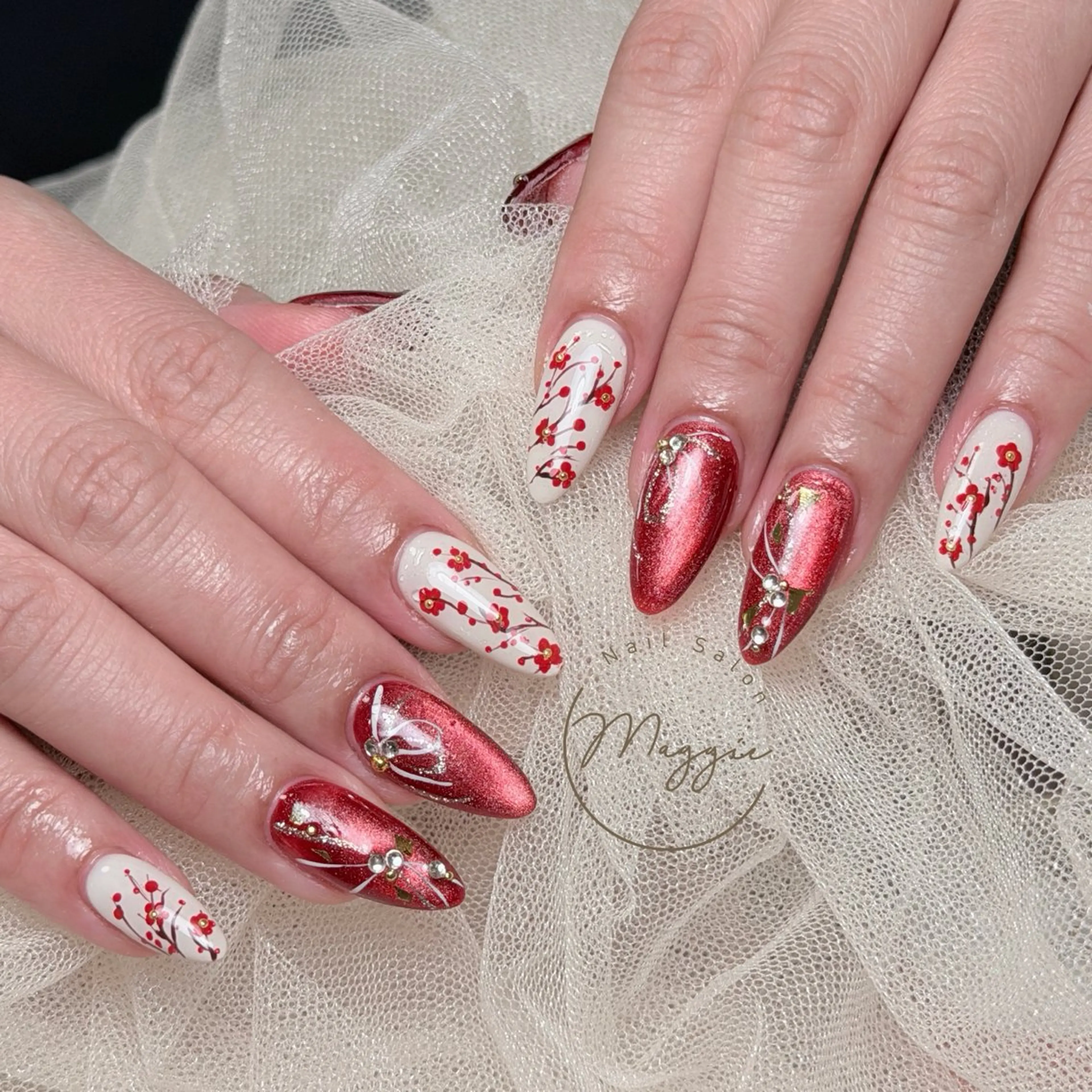 ネイル Maggie Nail🦩のネイルデザイン