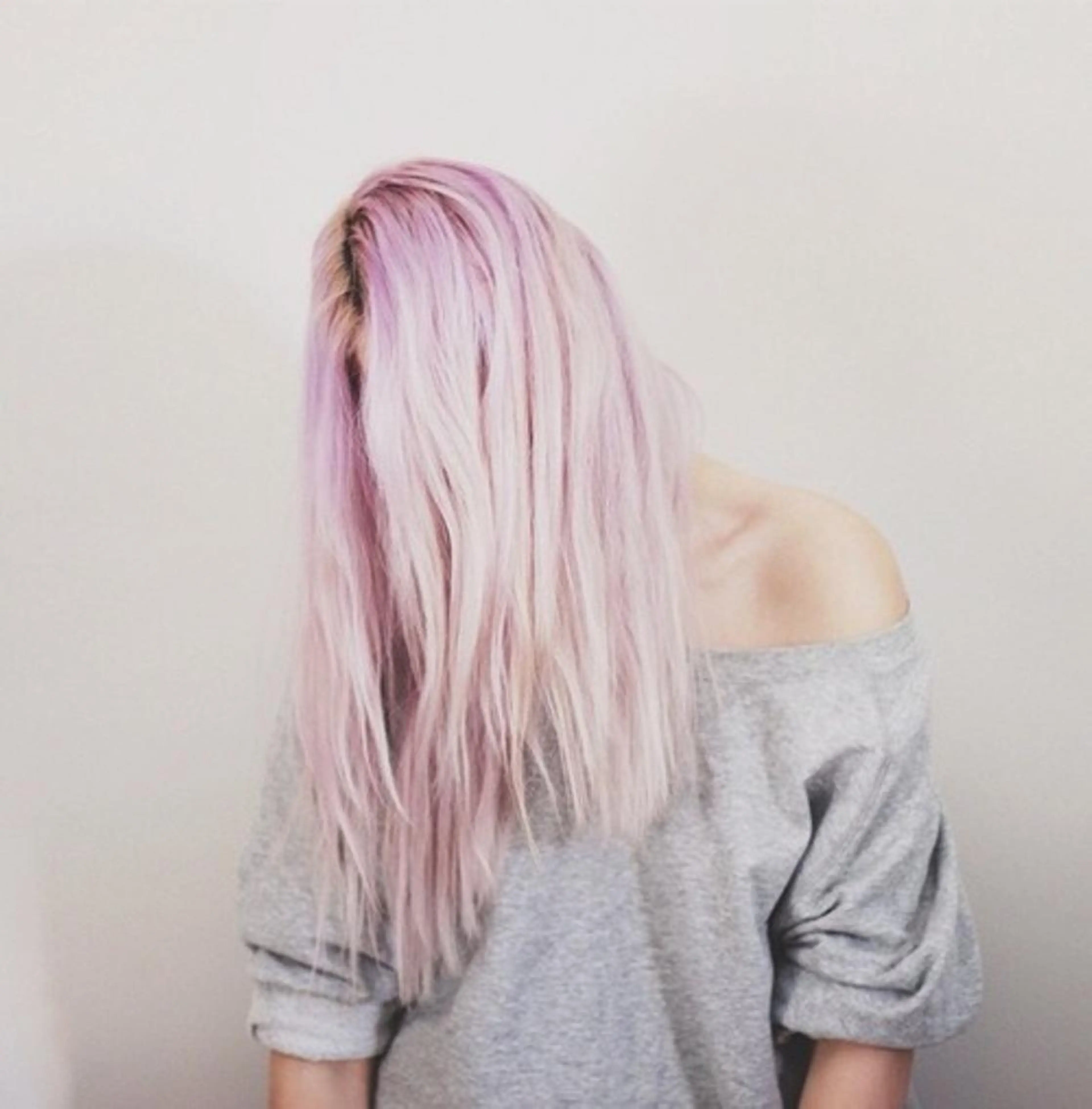 セミロング ロング カラー ヘアカラー トリートメント ニシオカ タクヤのヘアスタイル