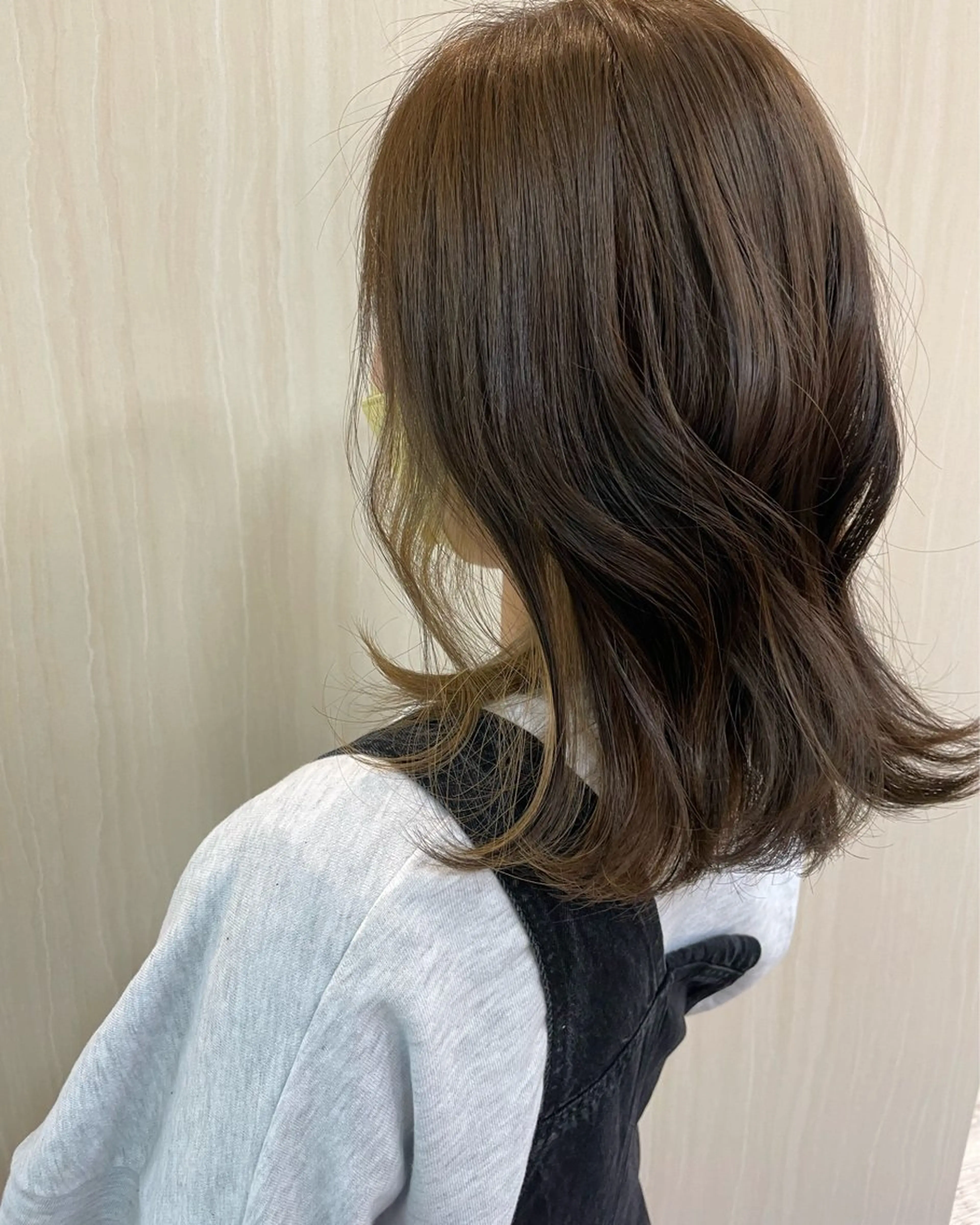 カラー インナーカラー 齋藤 多美のヘアスタイル