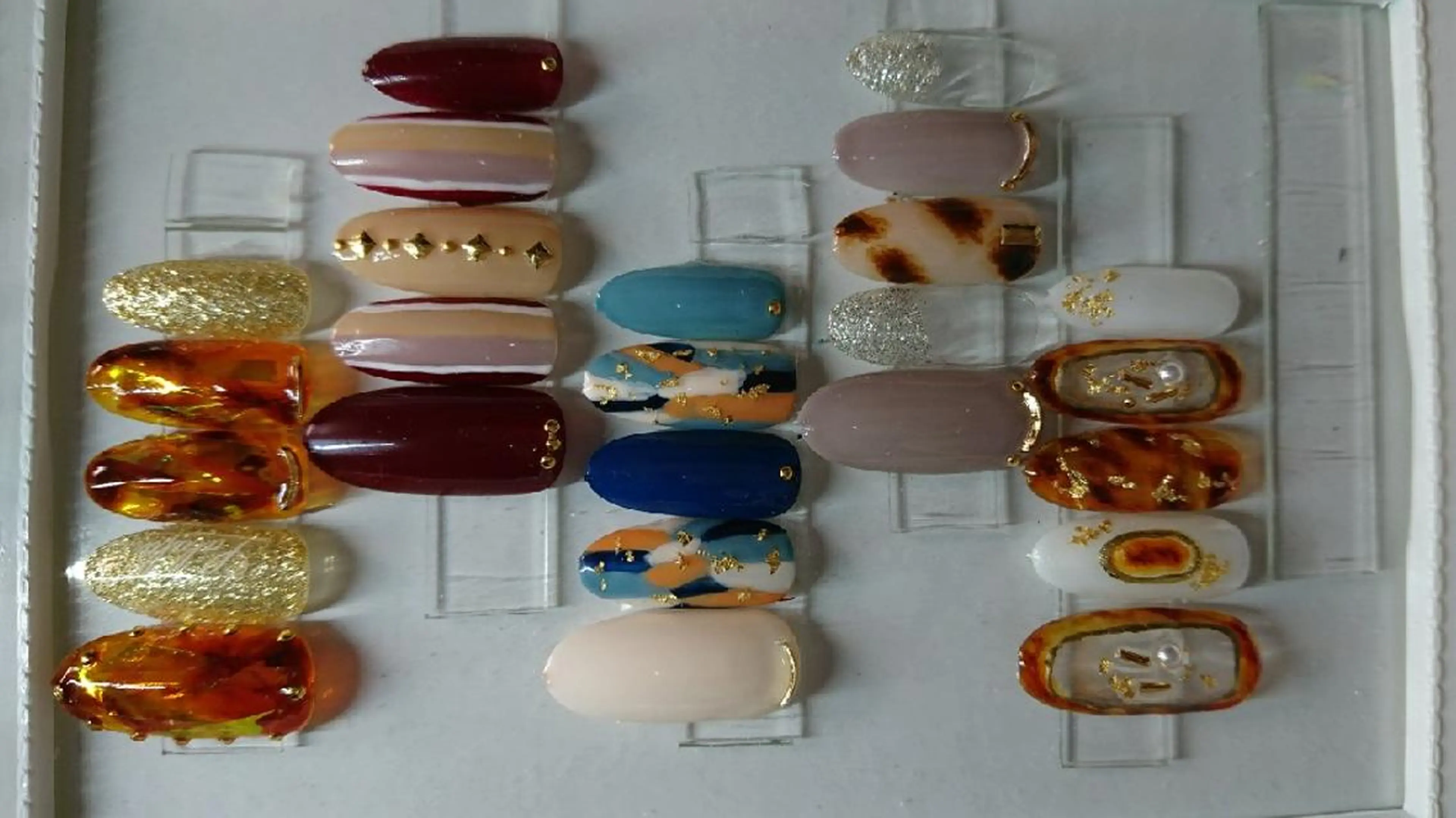 ネイル 鈴木 なつきのネイルデザイン