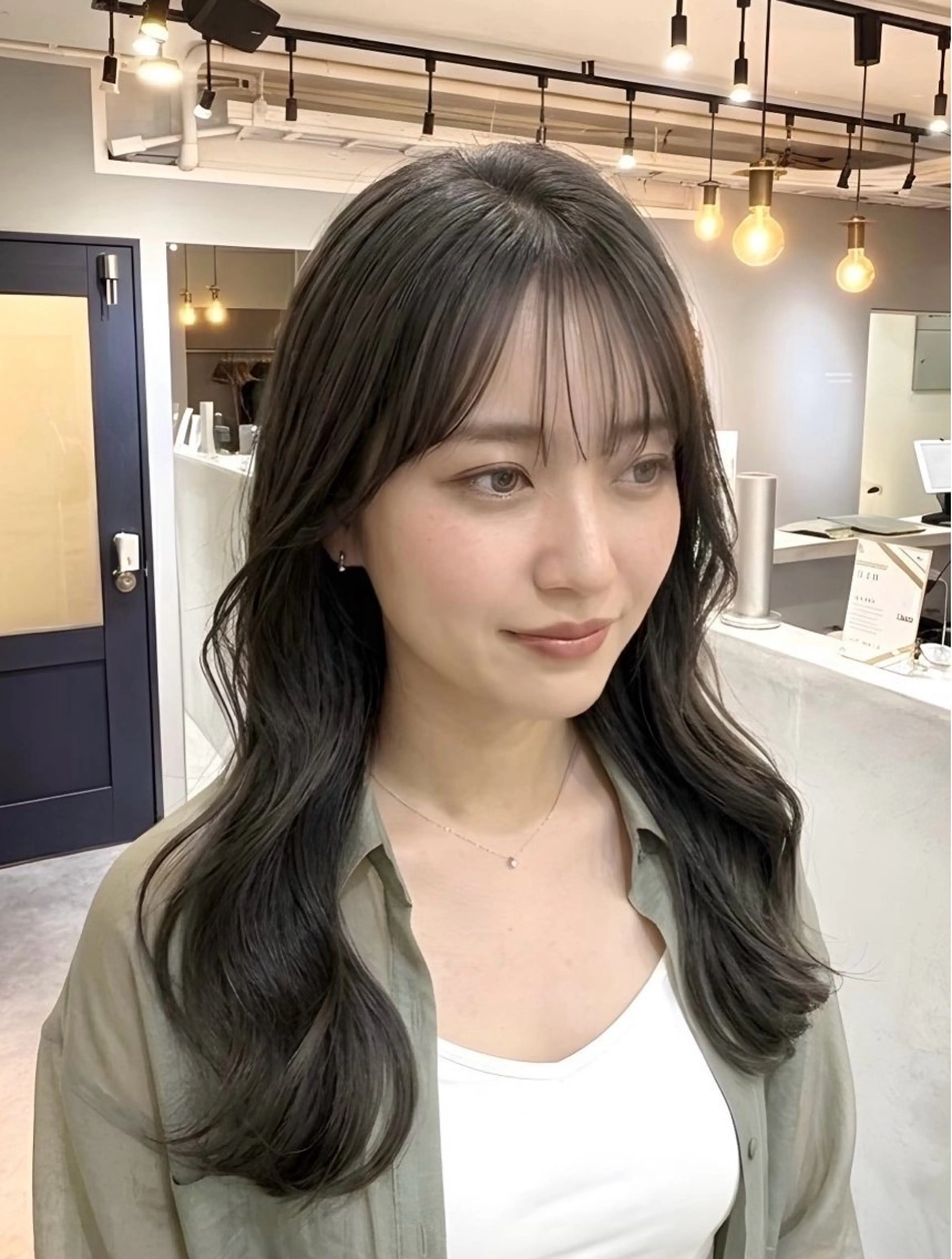 ロング カラー グレージュ オリーブグレージュ オリーブグレー カット ヘアカラー トリートメント ヘッドスパ 似合わせ特化/ itta𓂃🫧‪のヘアスタイル