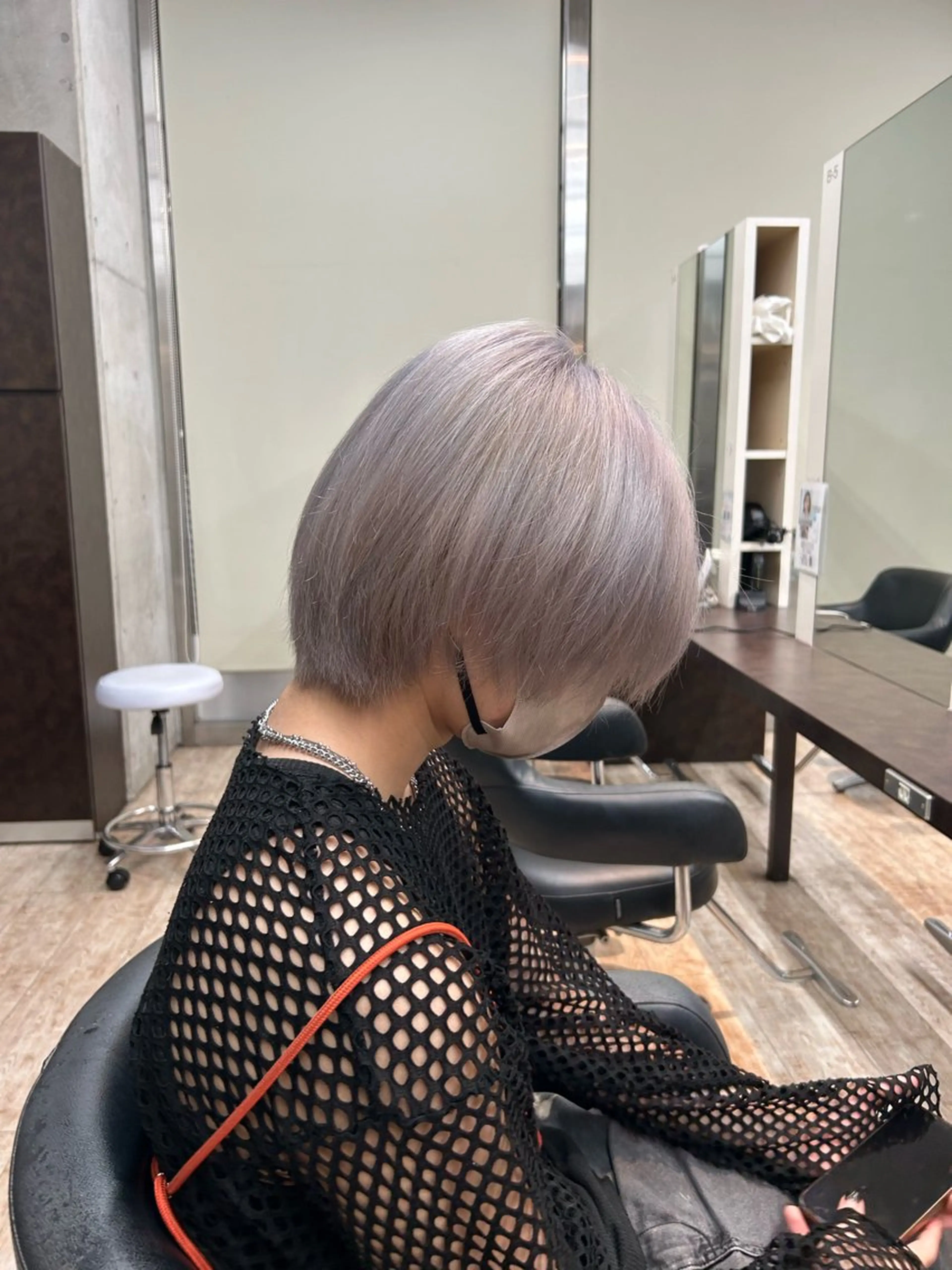 ショート カラー メンズ シルバー ヘアカラー 桜井晶/ Blossom大山店のヘアスタイル