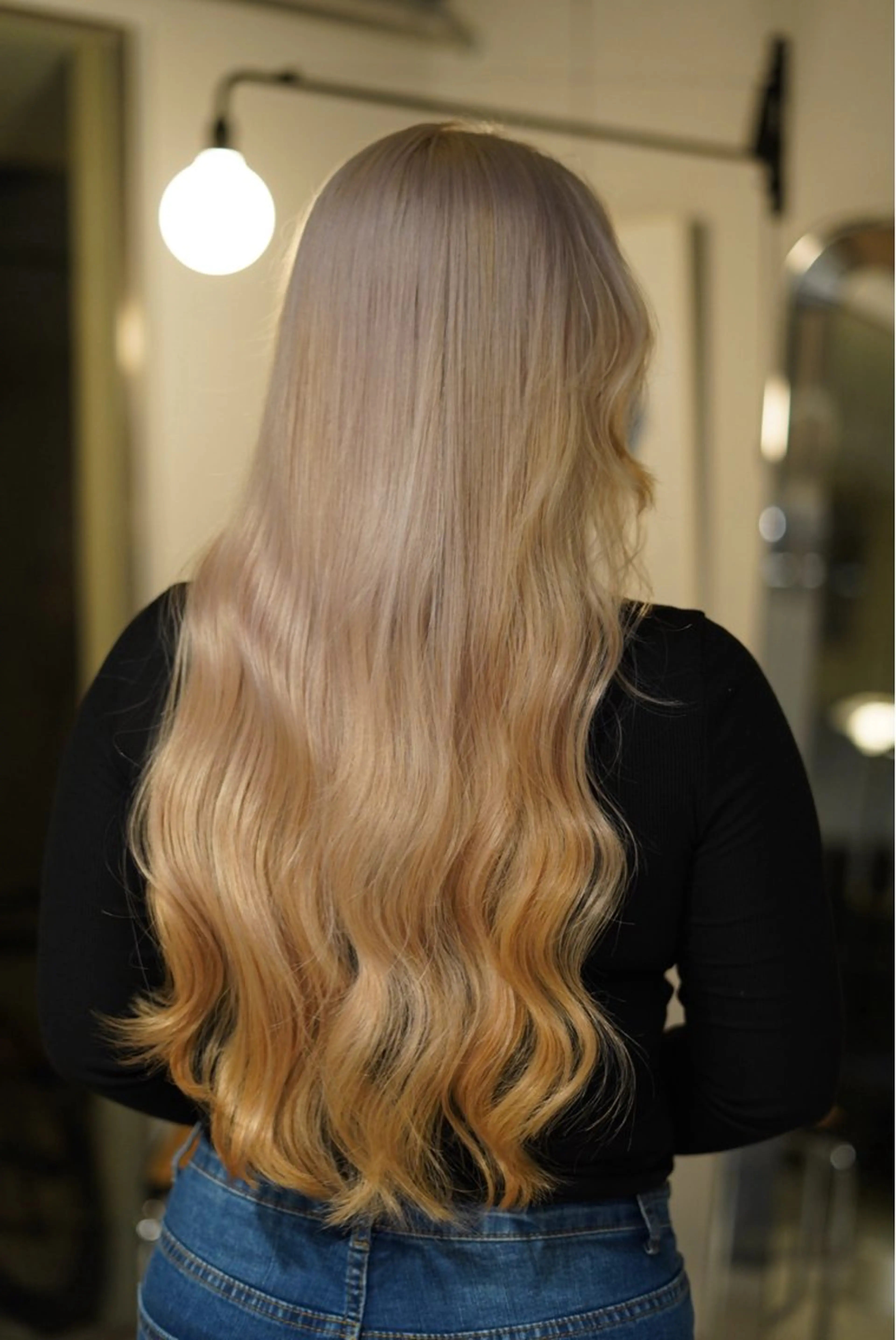 ロング Alter所属・MANA /レイヤー /暖色カラーのヘアスタイル