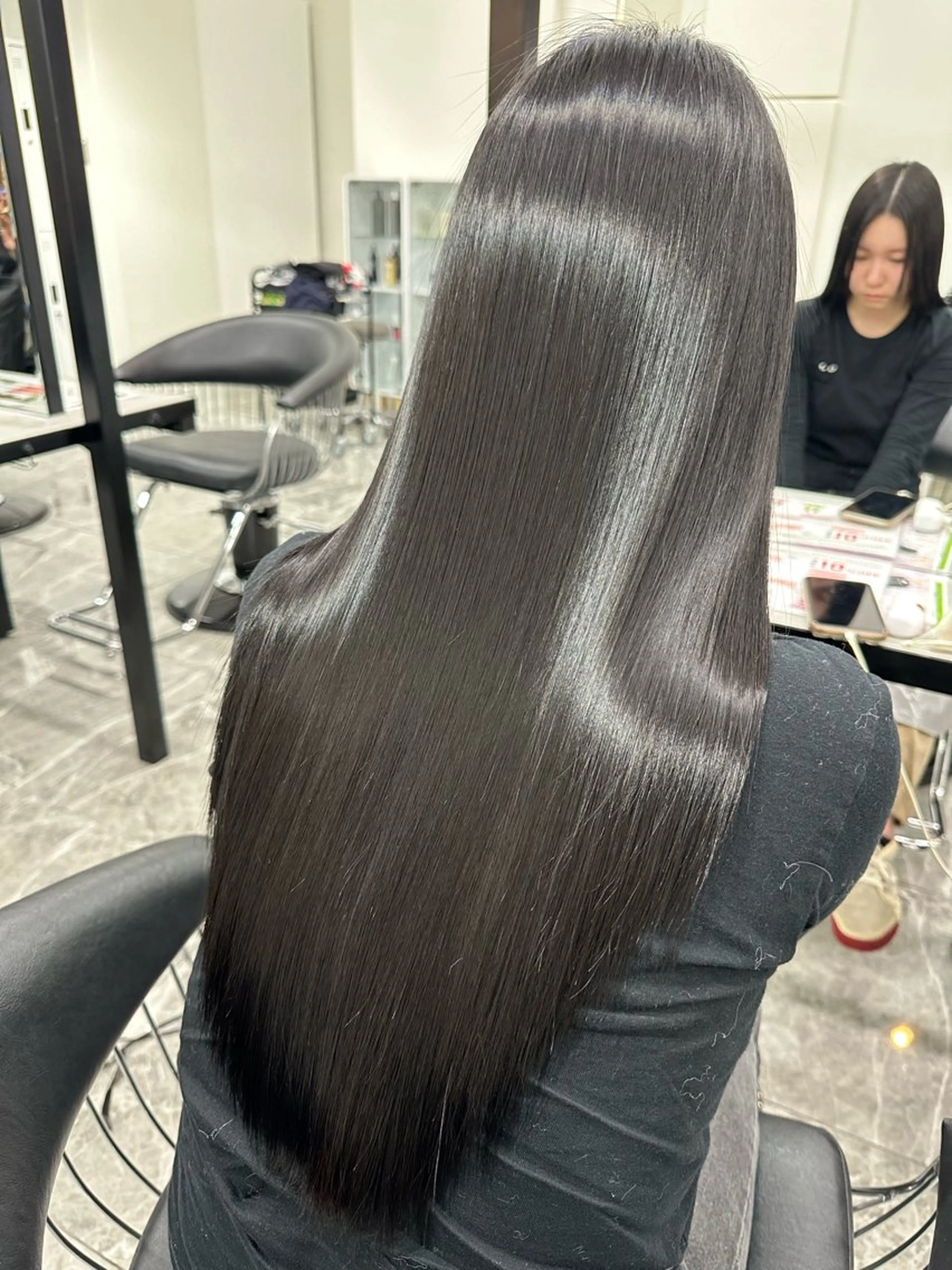 ロング カット ヘアカラー トリートメント 京都レイヤーカット/ 縮毛矯正/羽柴りくのヘアスタイル