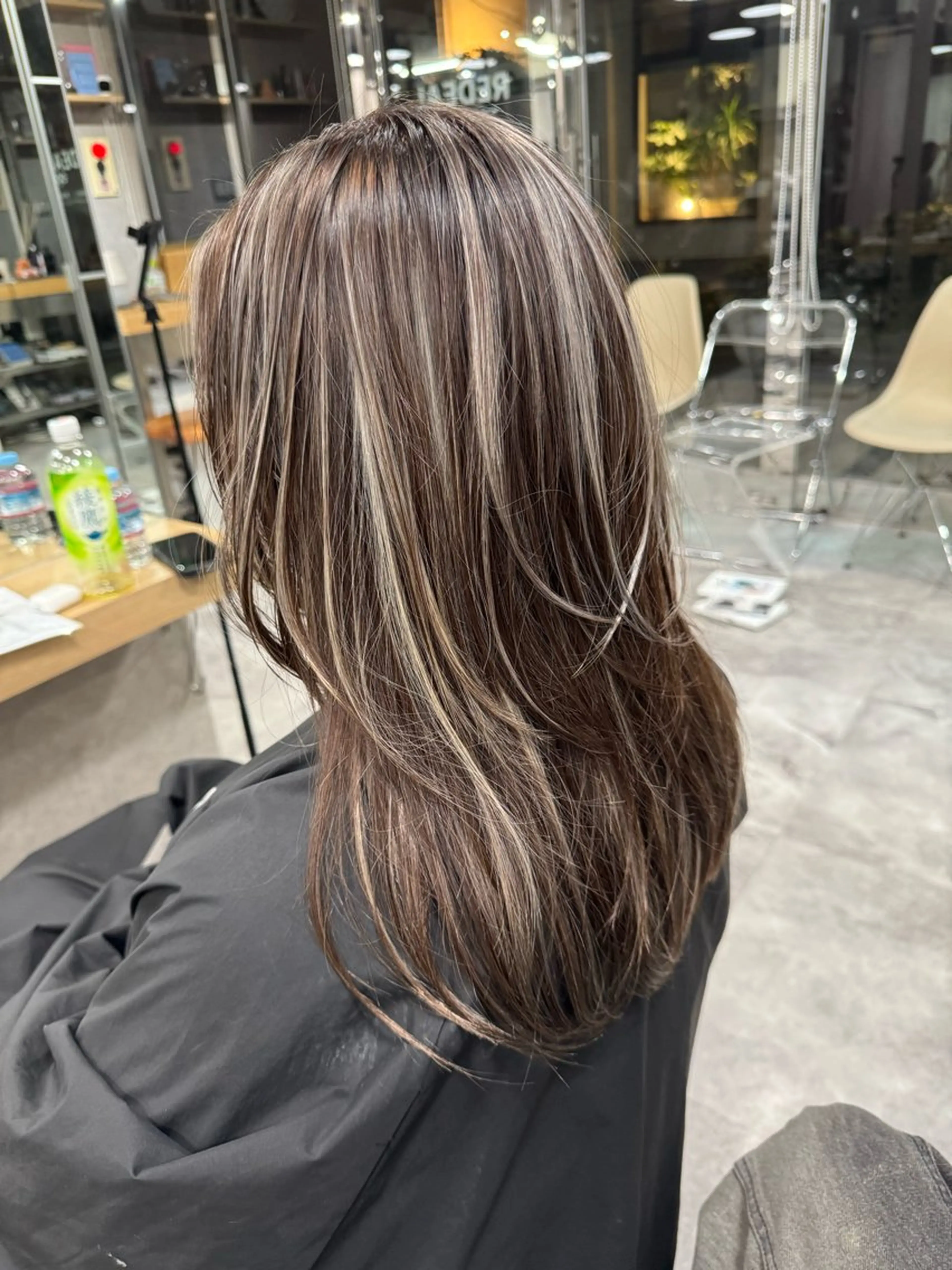 セミロング ハイレイヤー 韓国風ヘア レイヤーカット Nao/ 大宮/外国人風カラーのヘアスタイル